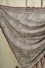 Cream HBP Cotton Saree - SRCCS3672