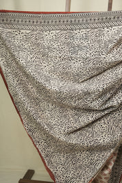 Cream HBP Cotton Saree - SRCCS3670