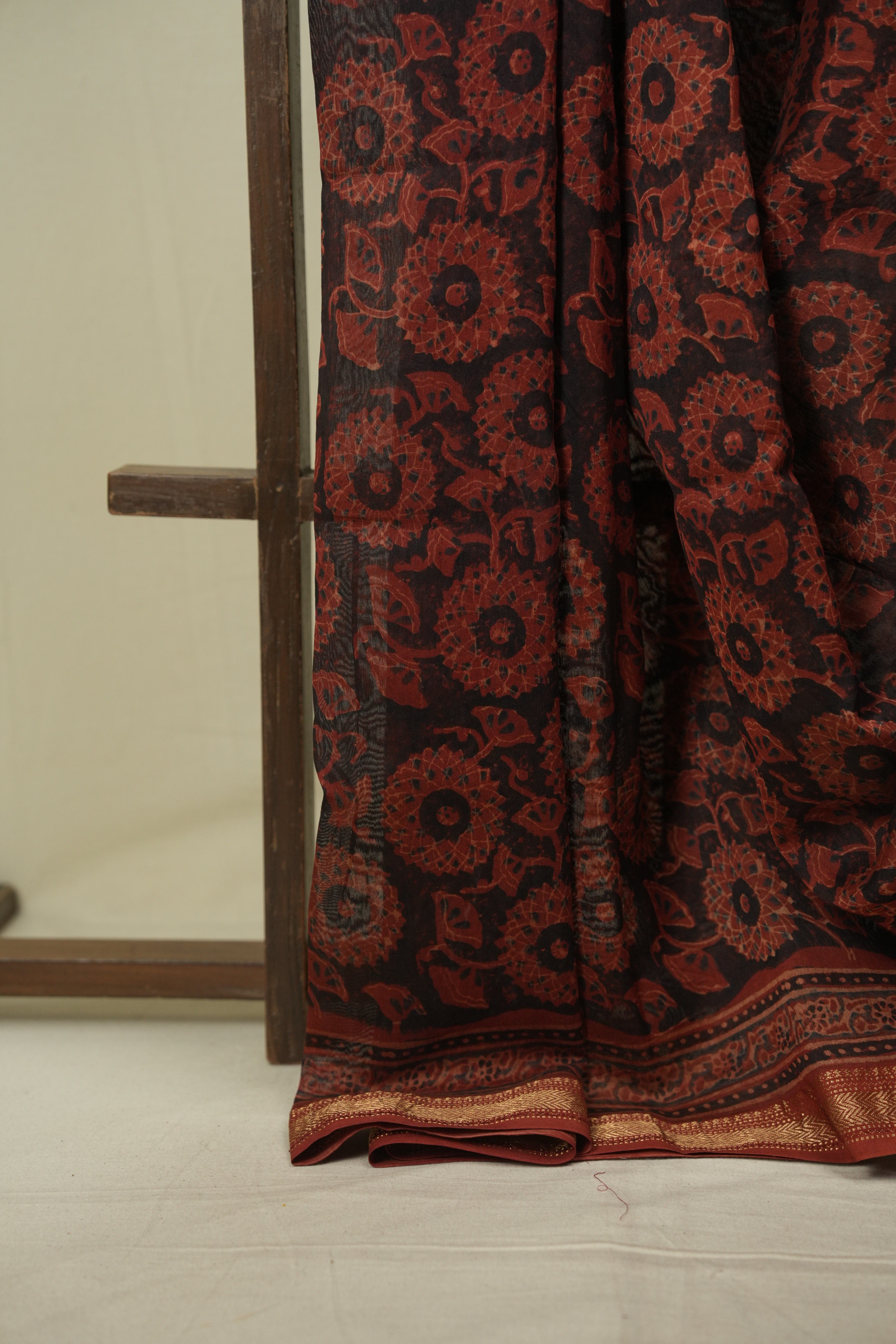 Maroon HBP Cotton Silk Saree With Chanderi Border - SRMCSS1749