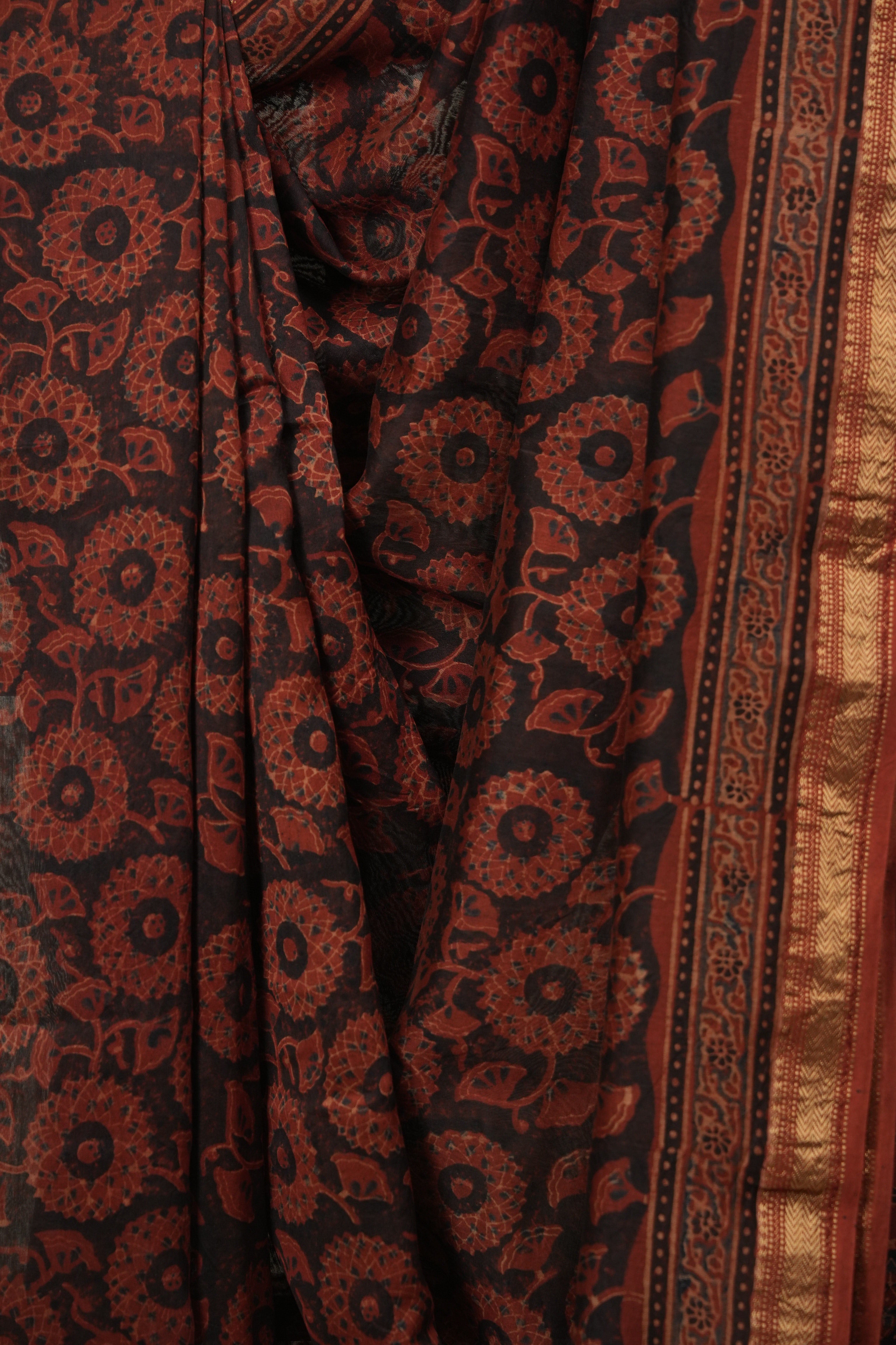 Maroon HBP Cotton Silk Saree With Chanderi Border - SRMCSS1749