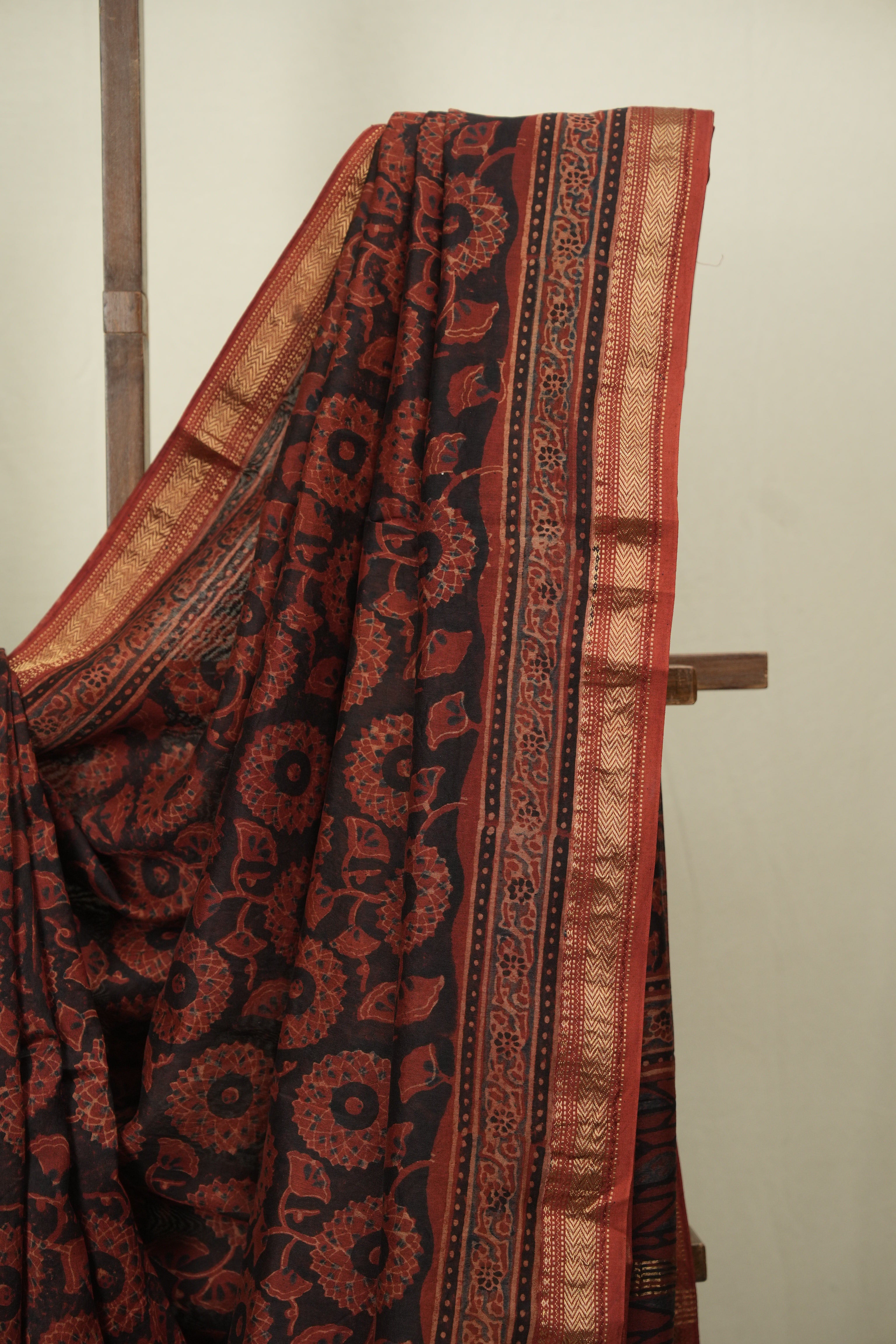 Maroon HBP Cotton Silk Saree With Chanderi Border - SRMCSS1749