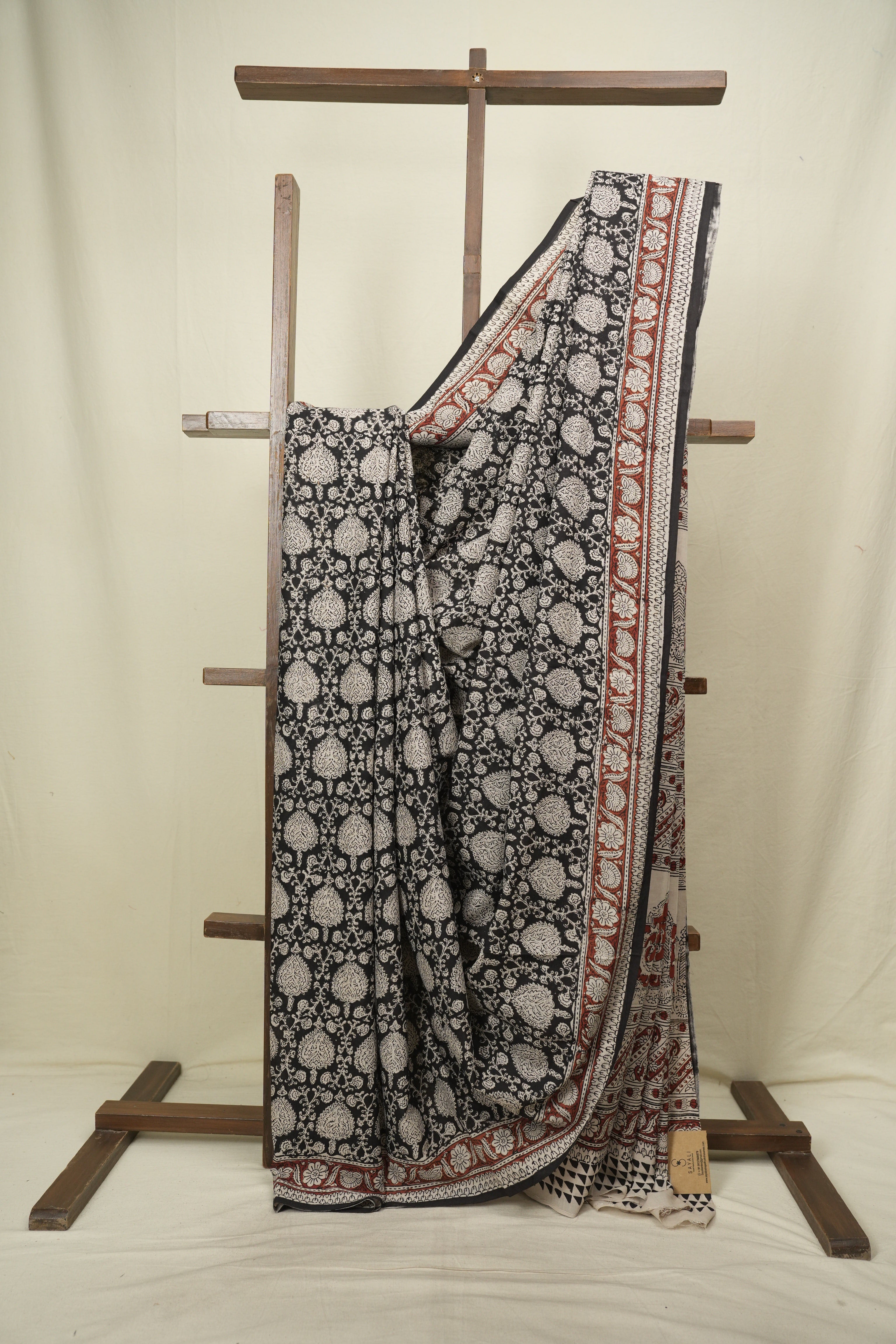 Black HBP Cotton Saree - SRBCS3692