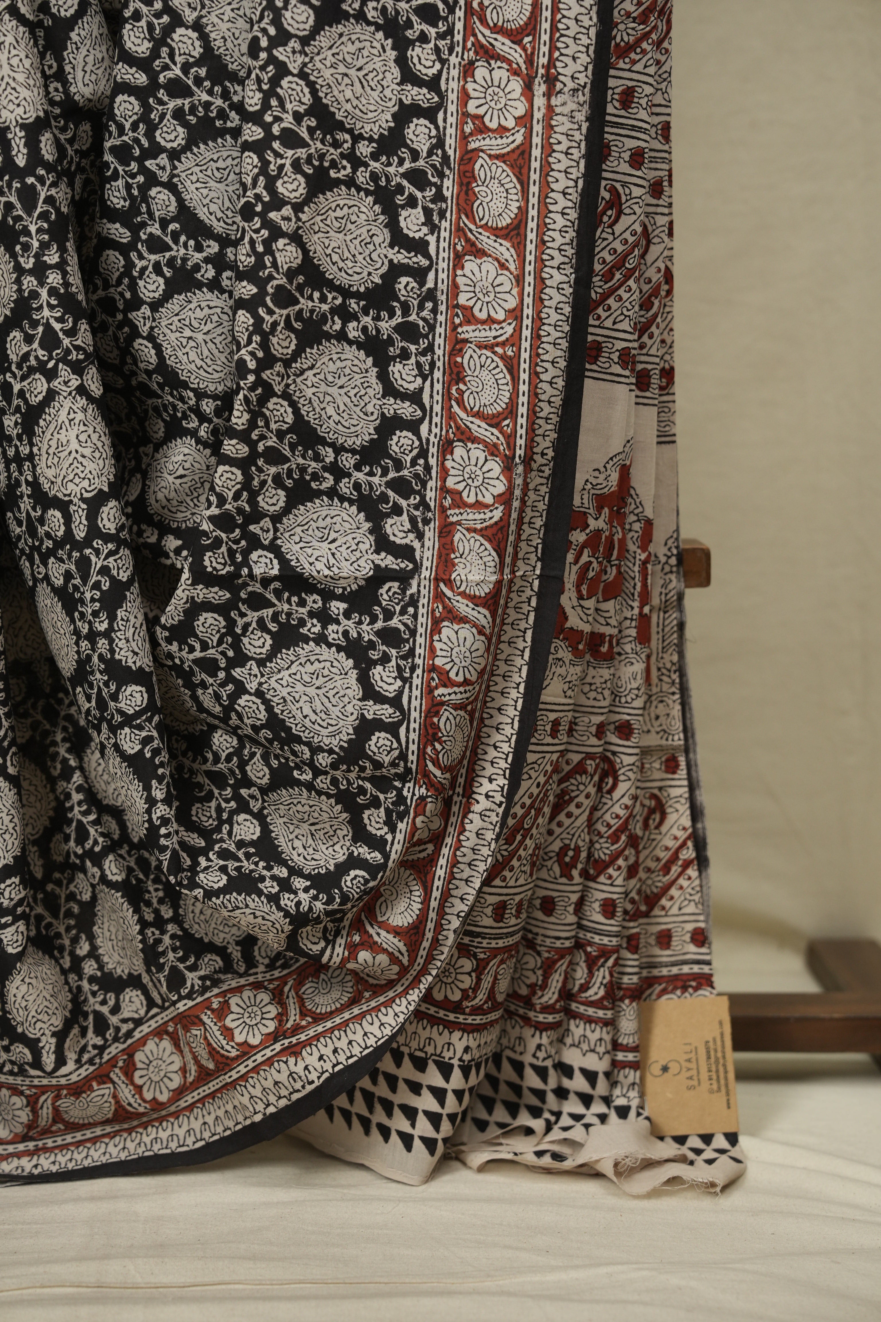 Black HBP Cotton Saree - SRBCS3692