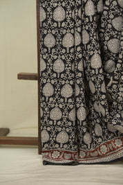 Black HBP Cotton Saree - SRBCS3692