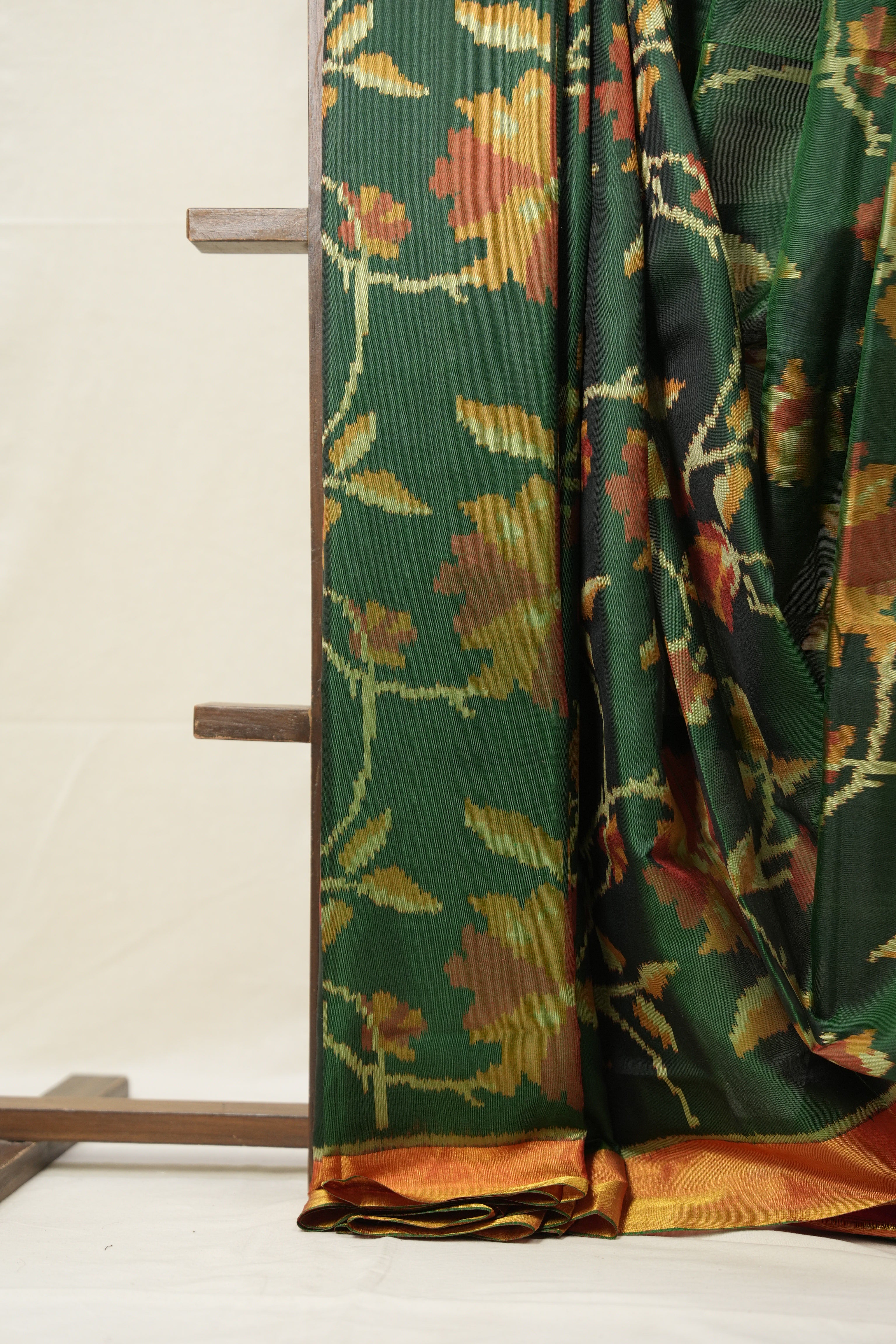 Green Rajkot Patola Silk Saree - Saavari - SSGRPSS09