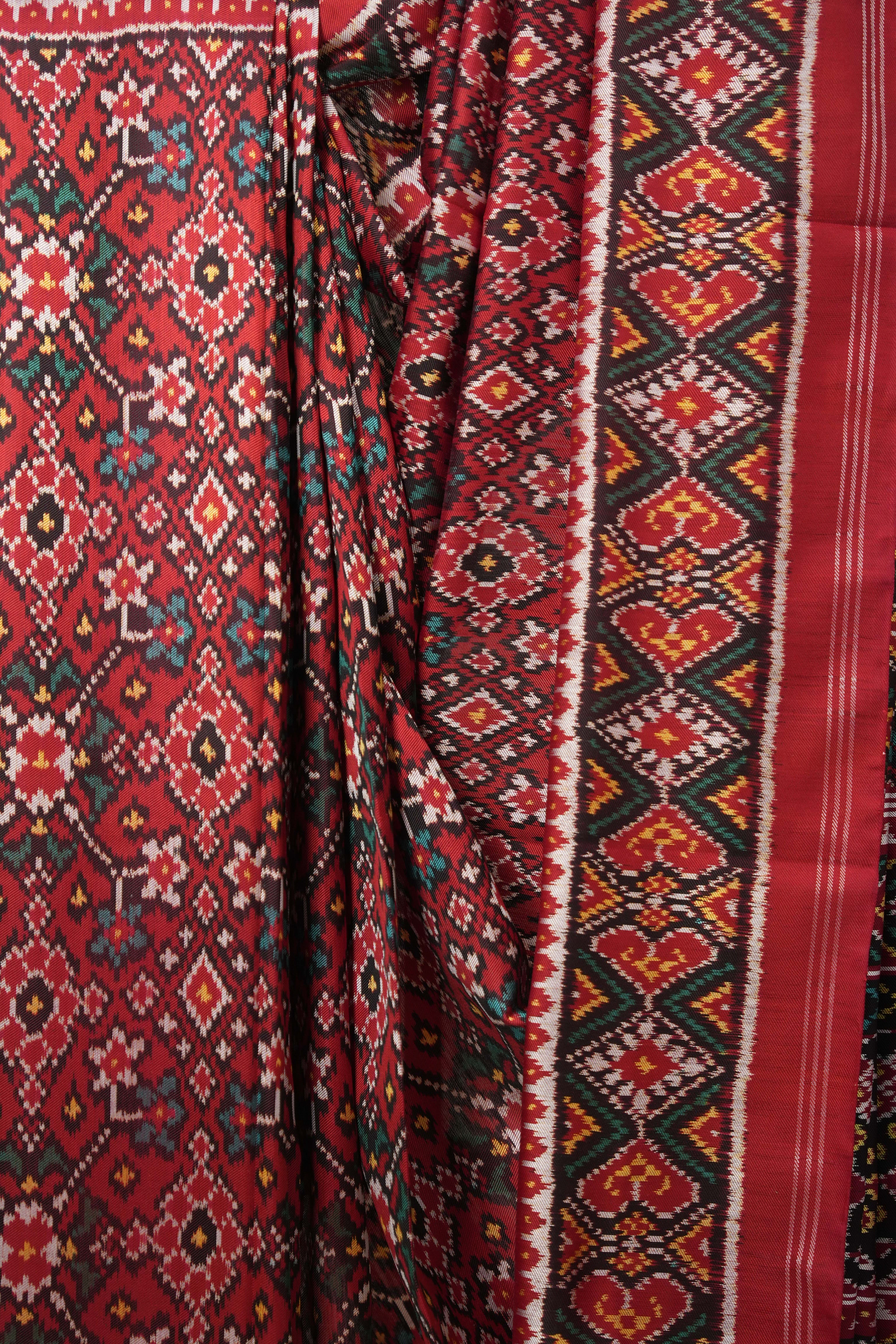 Red Rajkot Patola Silk Saree - Saavari - SSRRPSS11