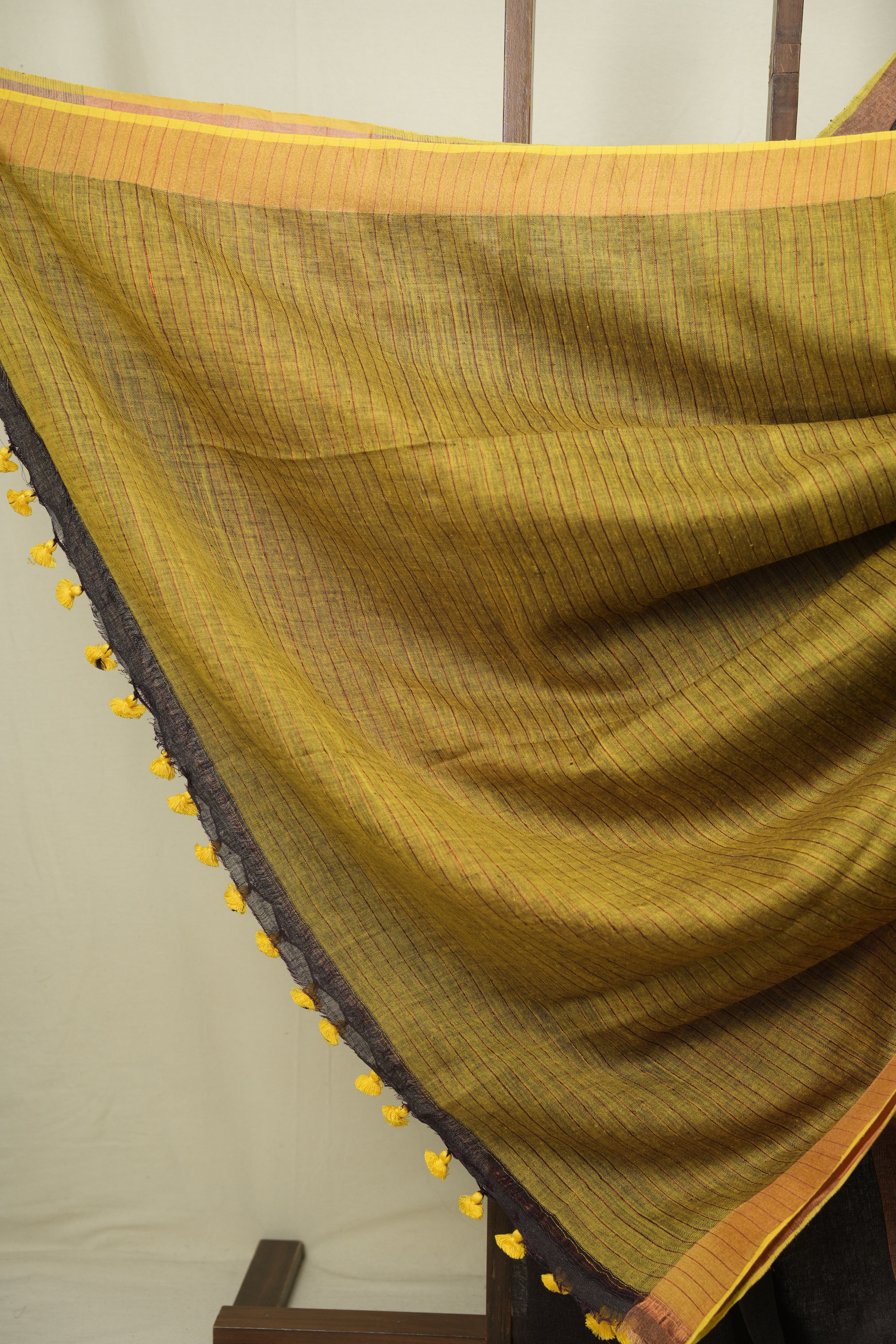 Brown Plain Linen Saree With Yellow Tassels - SRBPLS535