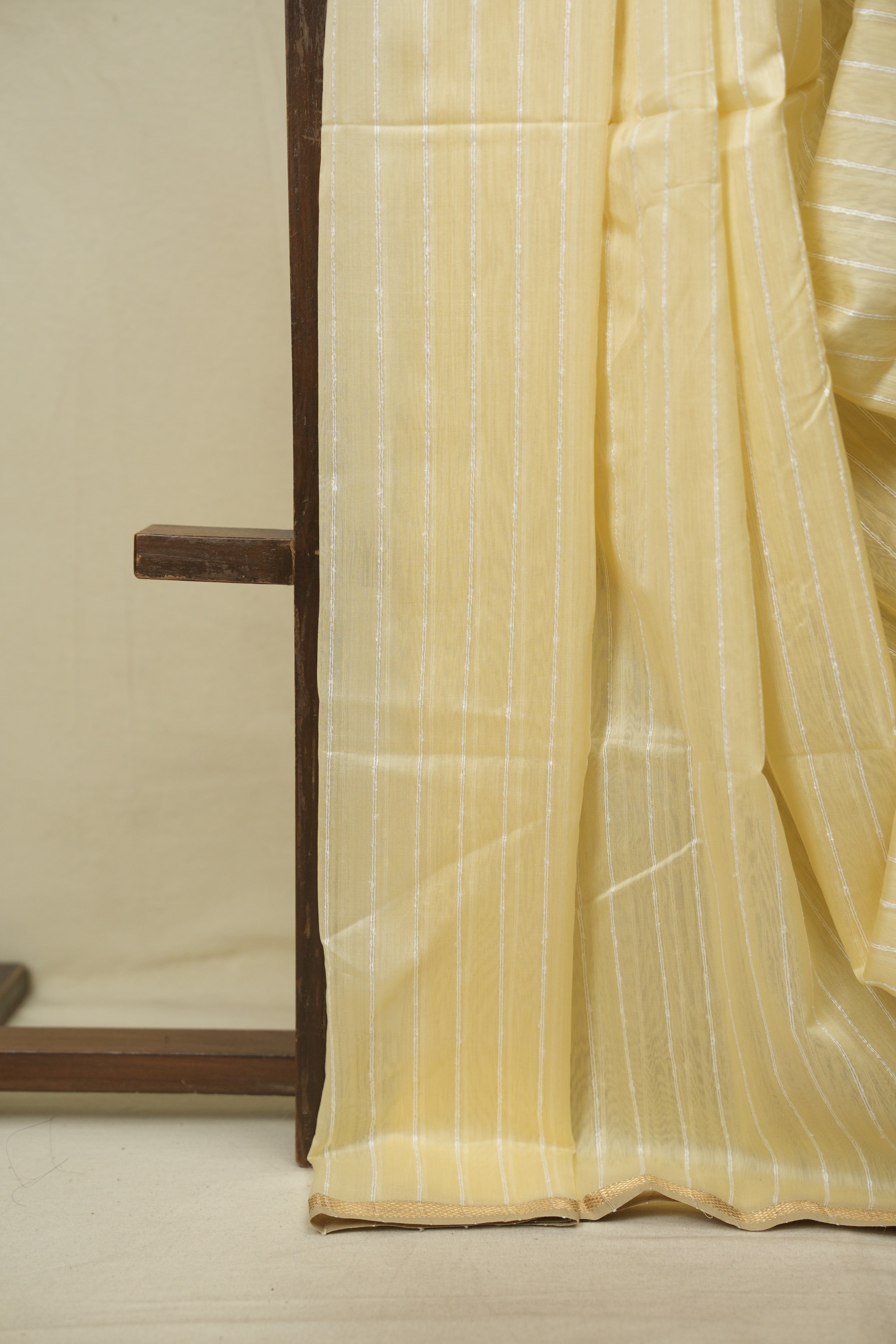 Cream Maheshwari Saree - SRCMS1372