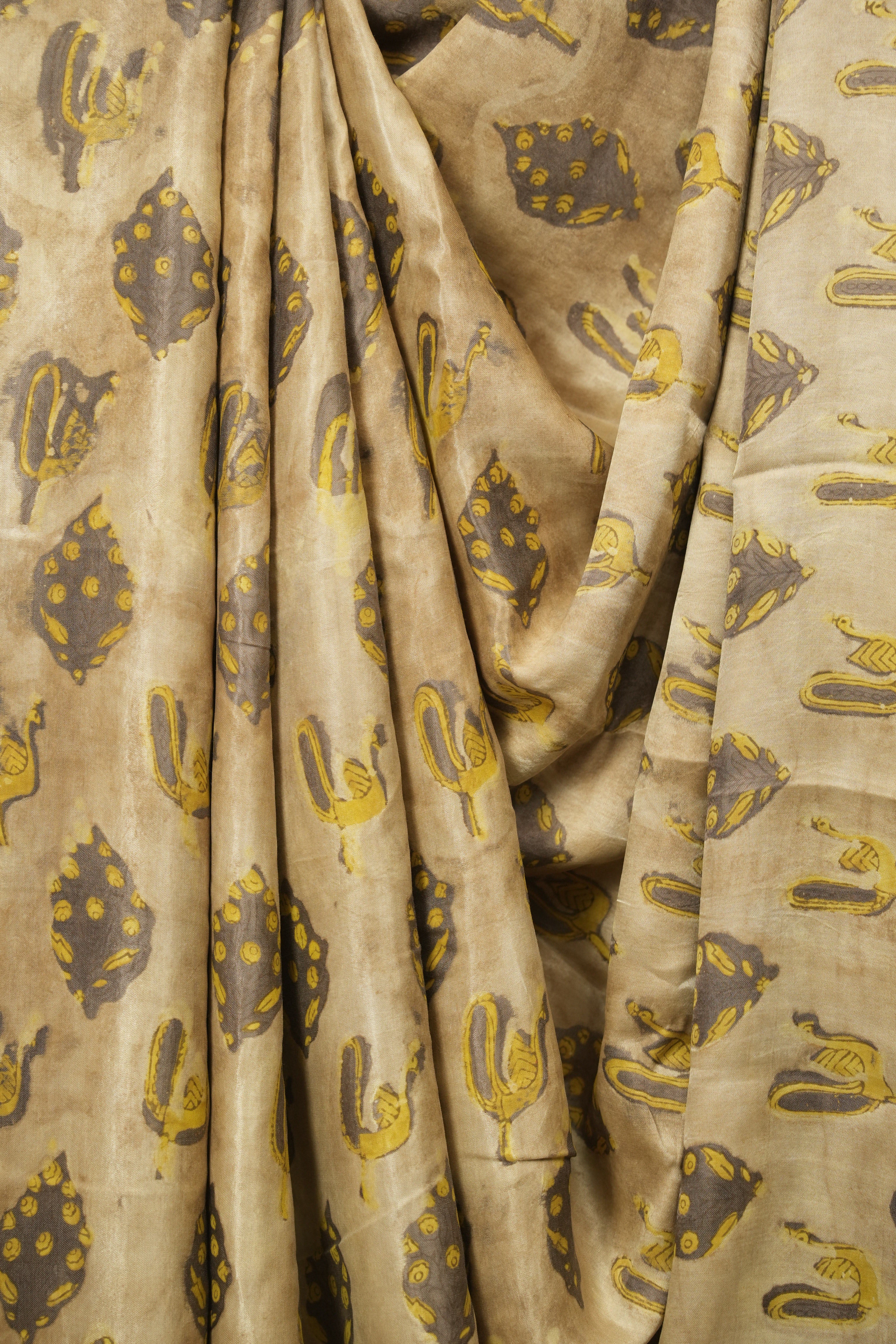 Beige HBP Modal Silk Saree - SRBMSS724
