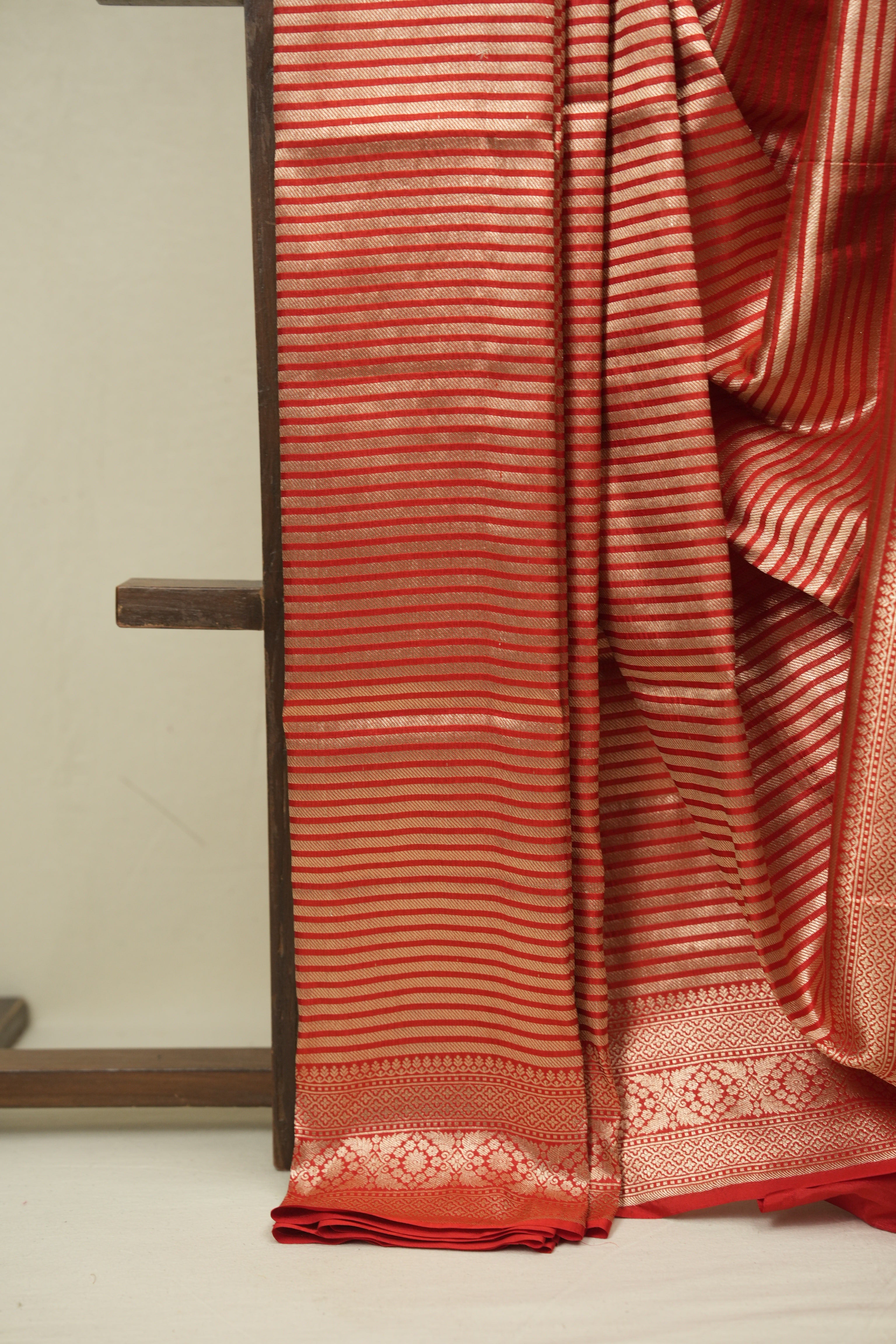 Red Banarasi Silk Saree - SRRBSS925