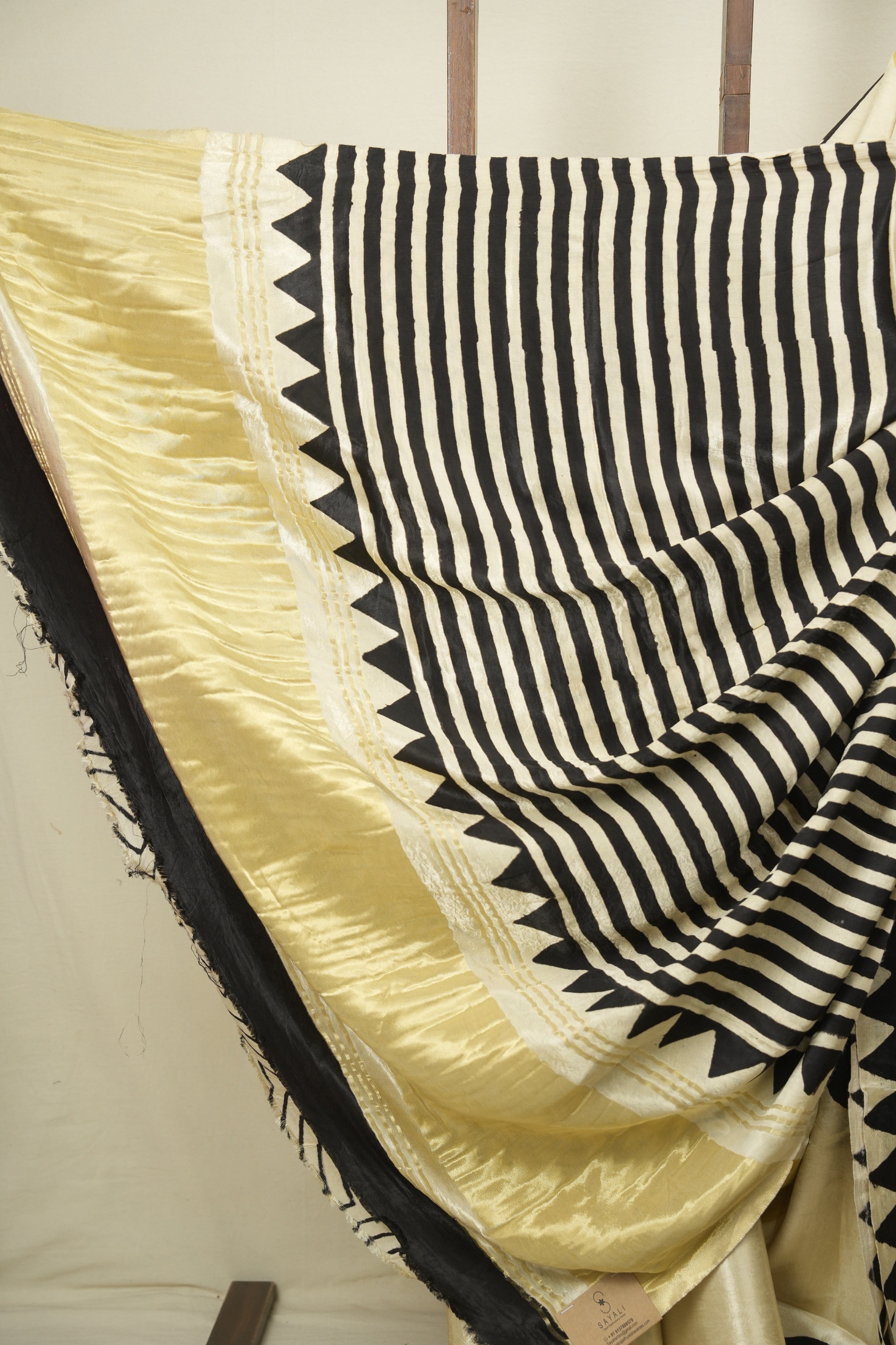 Cream HBP Modal Silk Saree - SRCMSS714