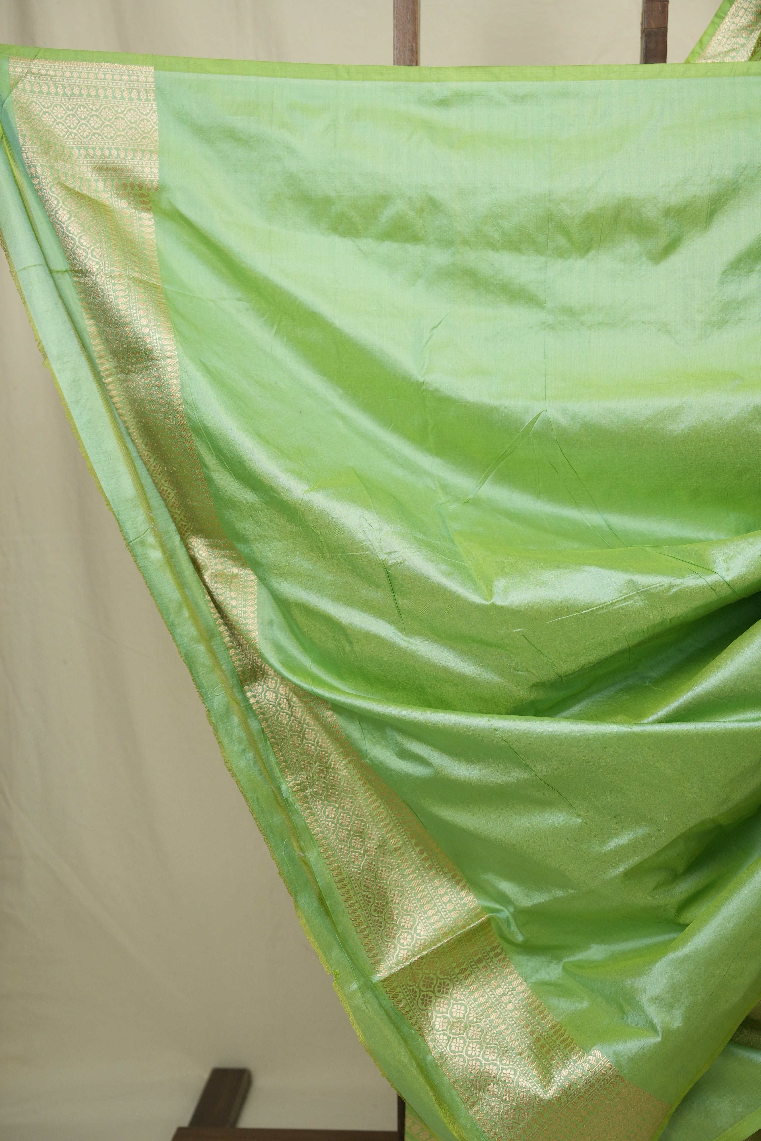 Pista Green Banarasi Silk Saree - SRPGBSS926