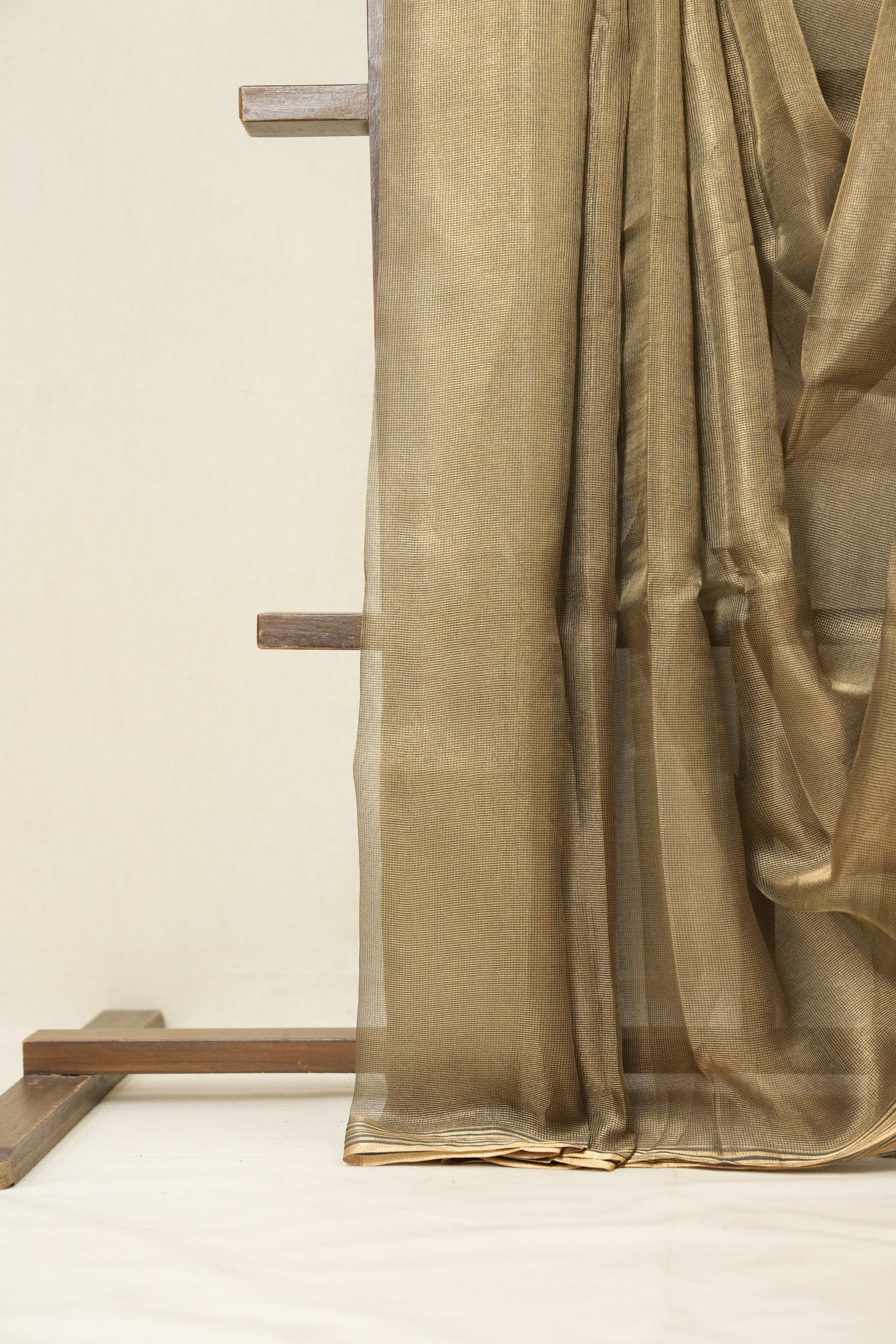 Golden Tissue Tussar Silk Saree - SRGTTSS473