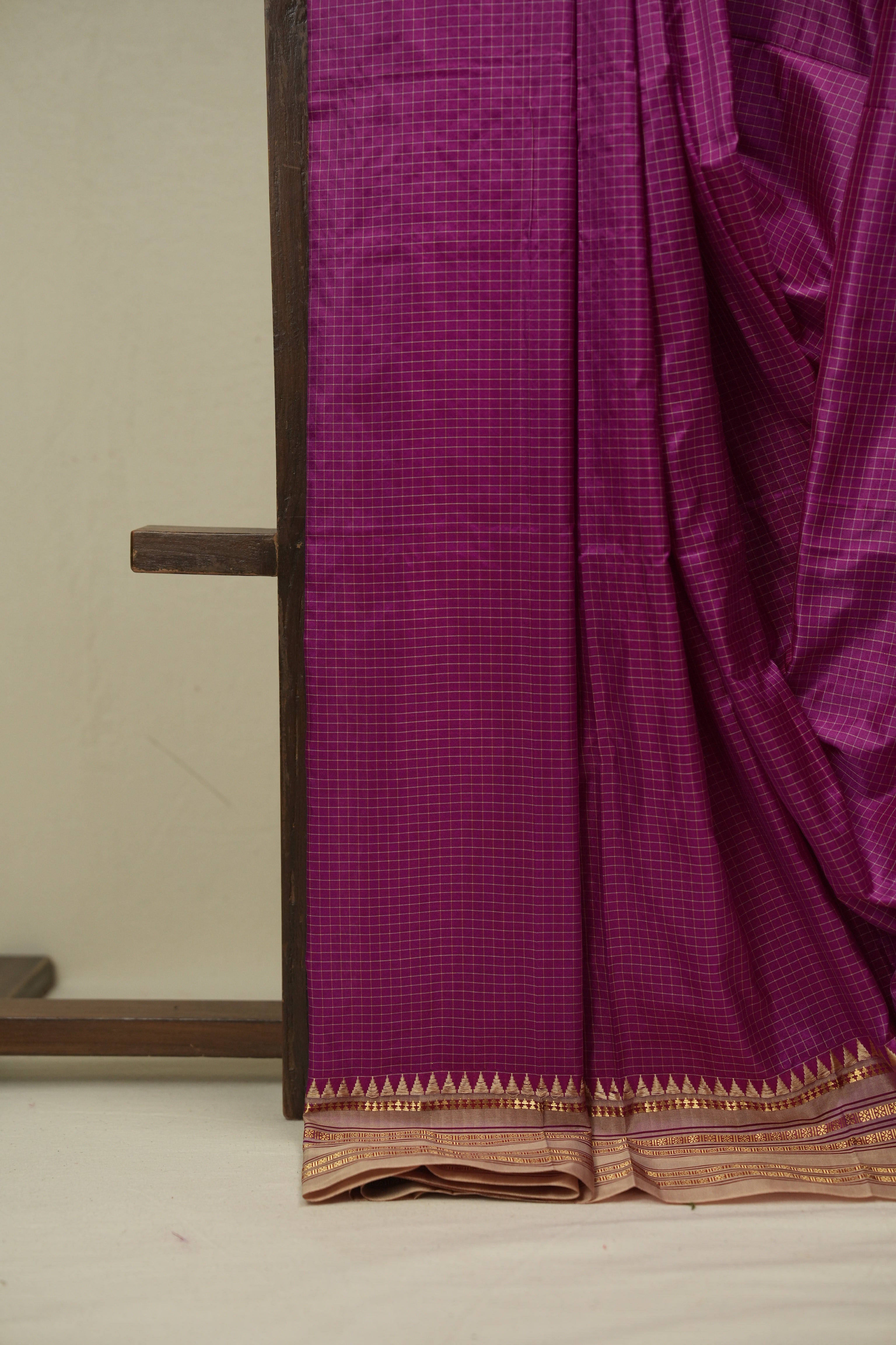 Magenta Narayan Peth Silk Saree - SRMNPSS02