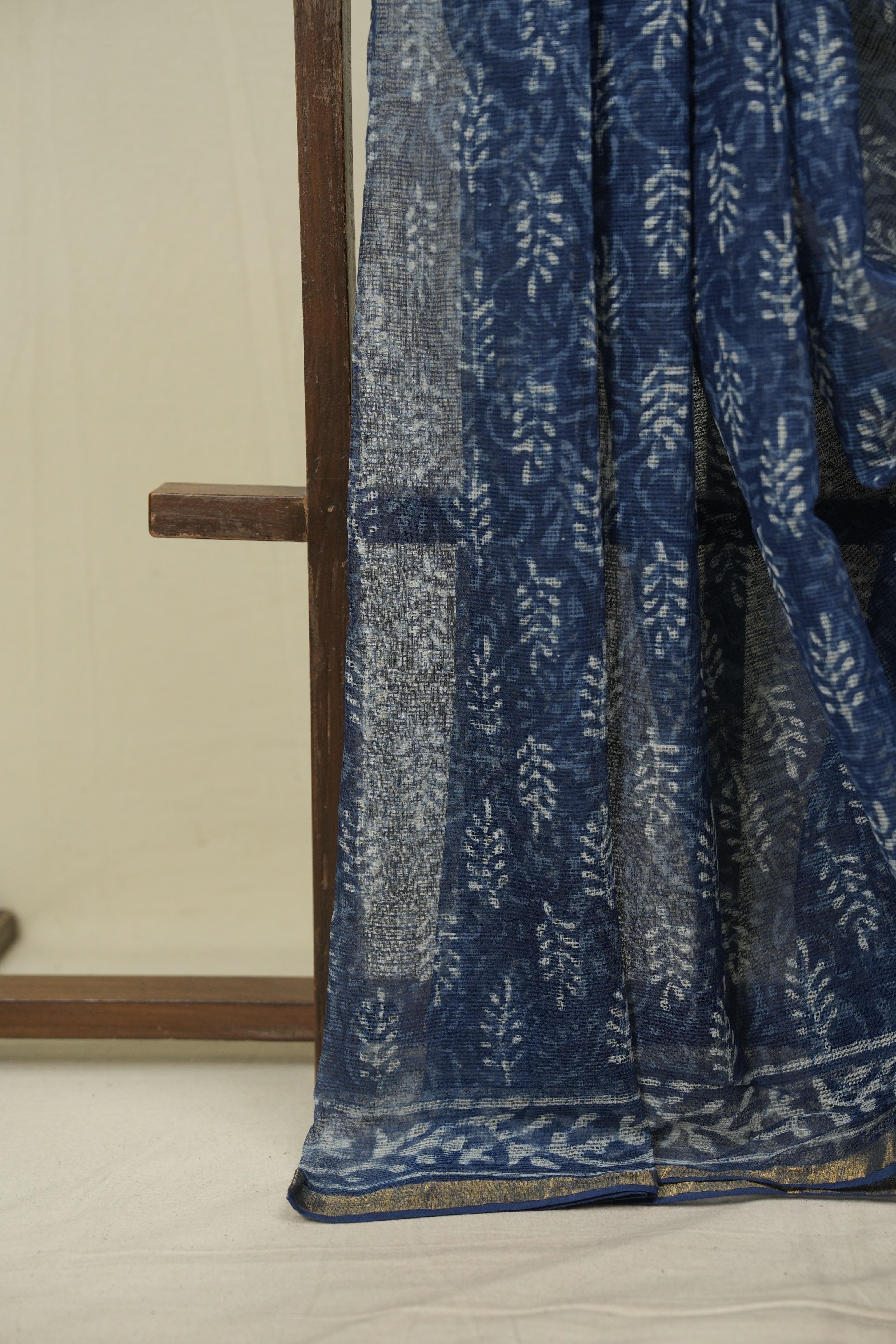 Indigo Kota Doria Saree - SRIKDS295