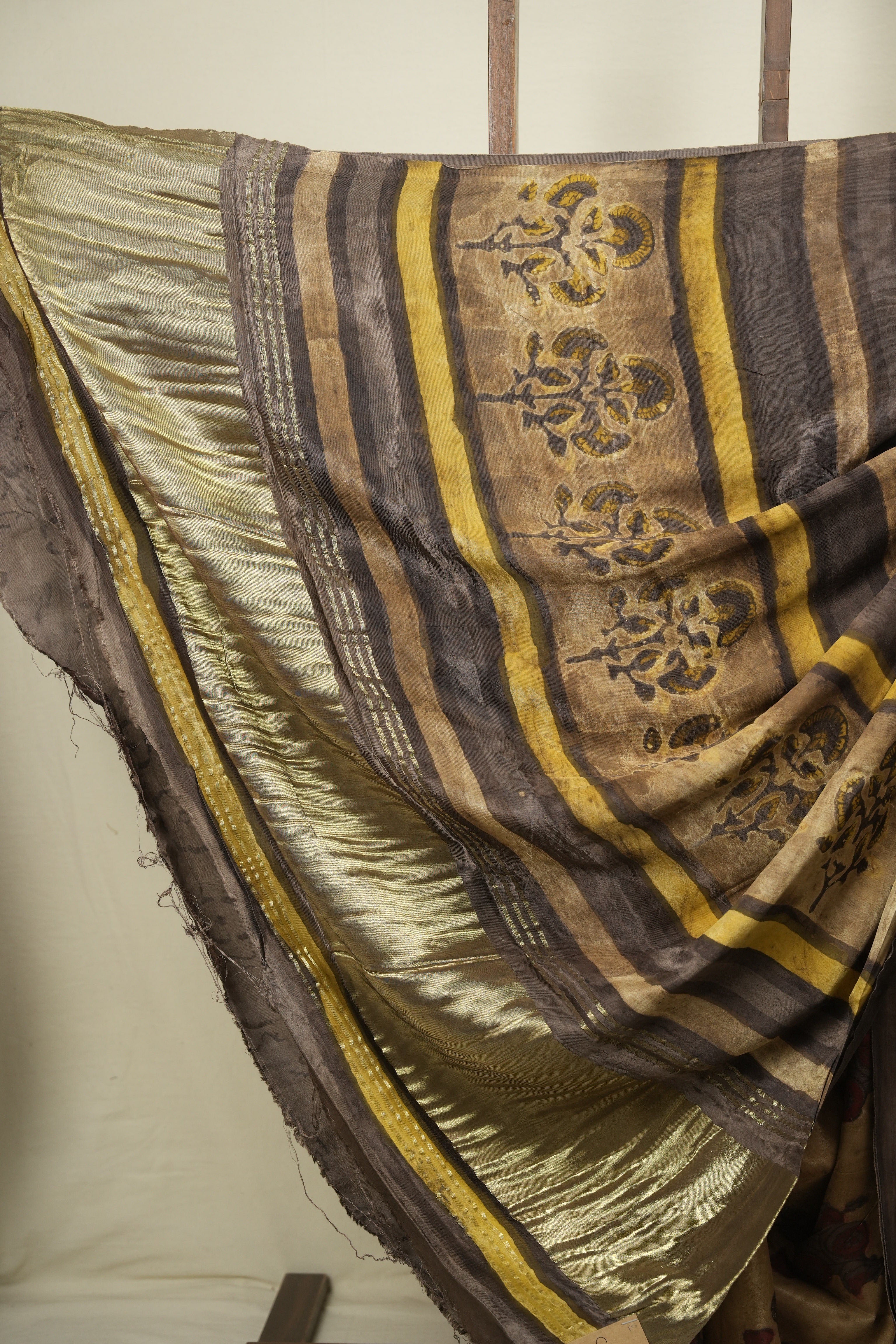 Sand Brown HBP Modal Silk Saree - SRSBMSS722