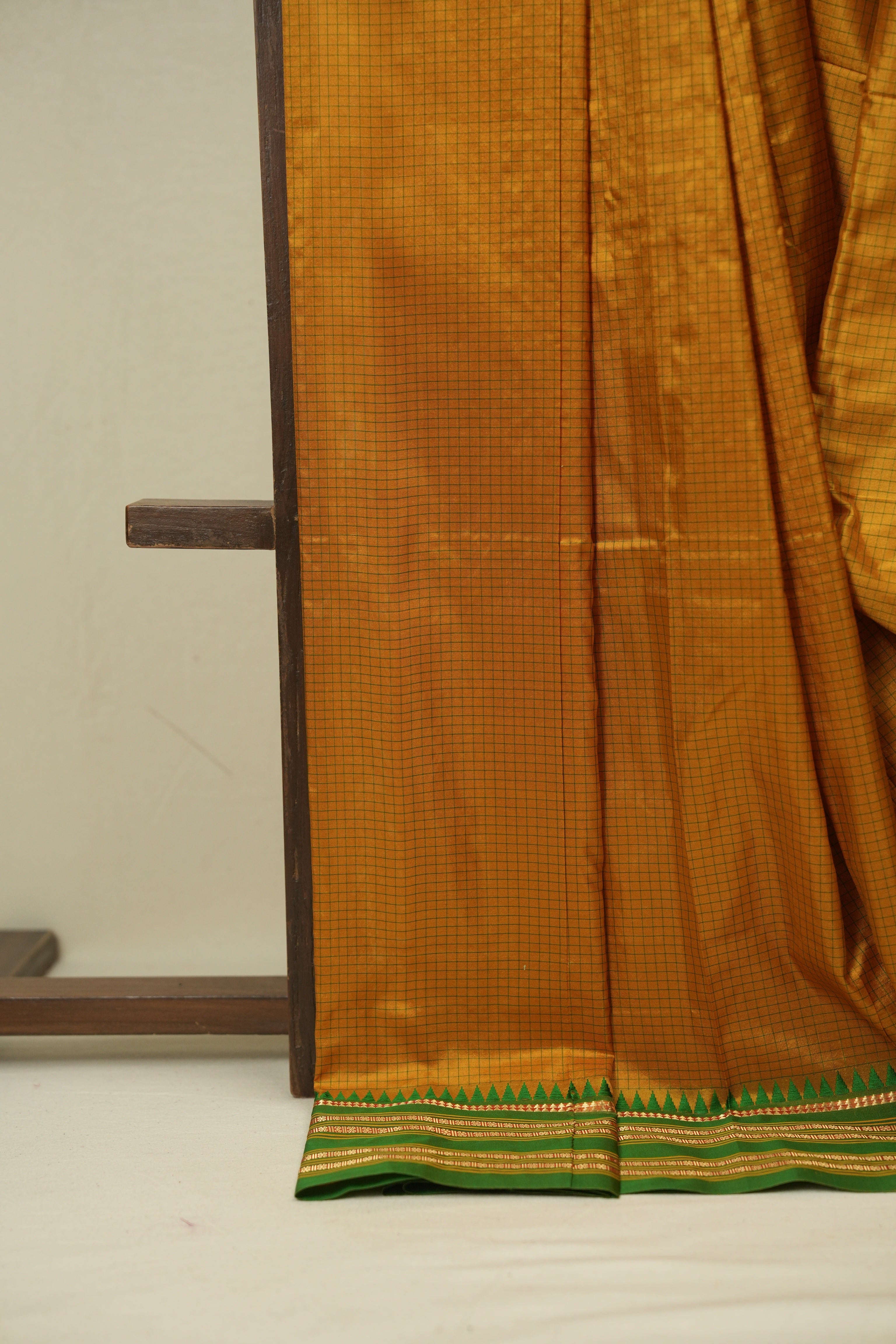Mustard Narayan Peth Silk Saree - SRMNPSS01