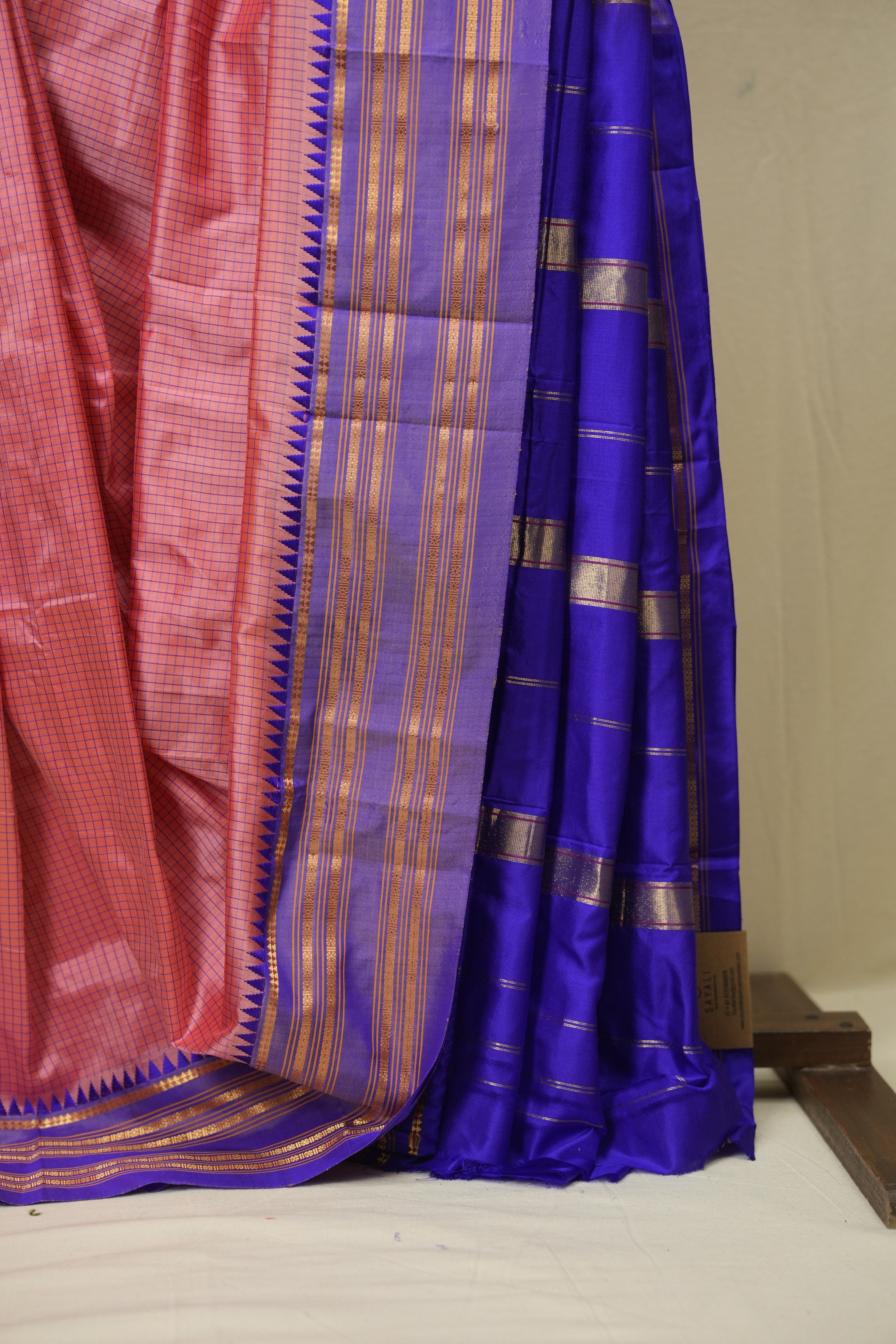 Peach Narayan Peth Silk Saree - SRPNPSS04