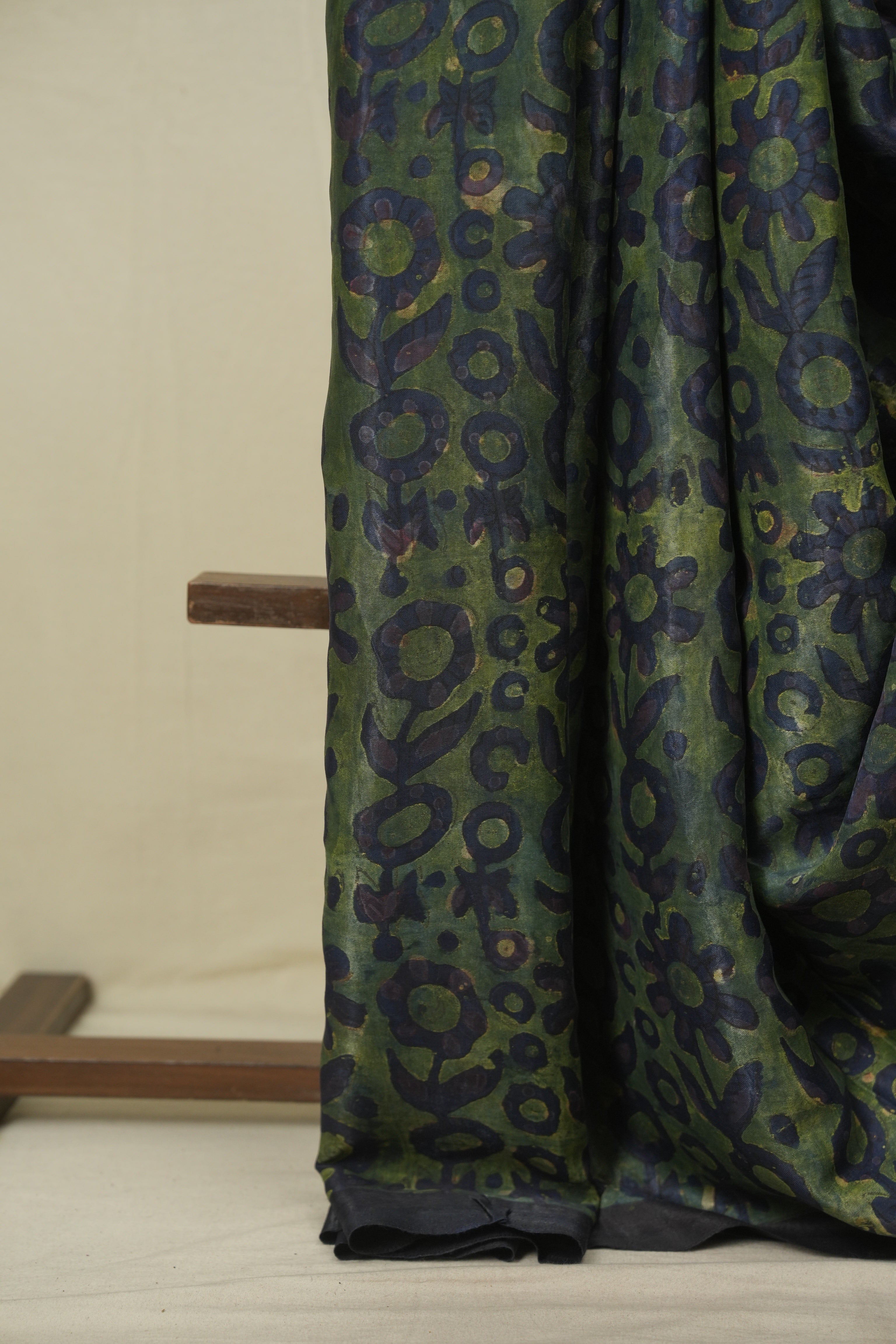 Green HBP Modal Silk Saree - SRGMSS725