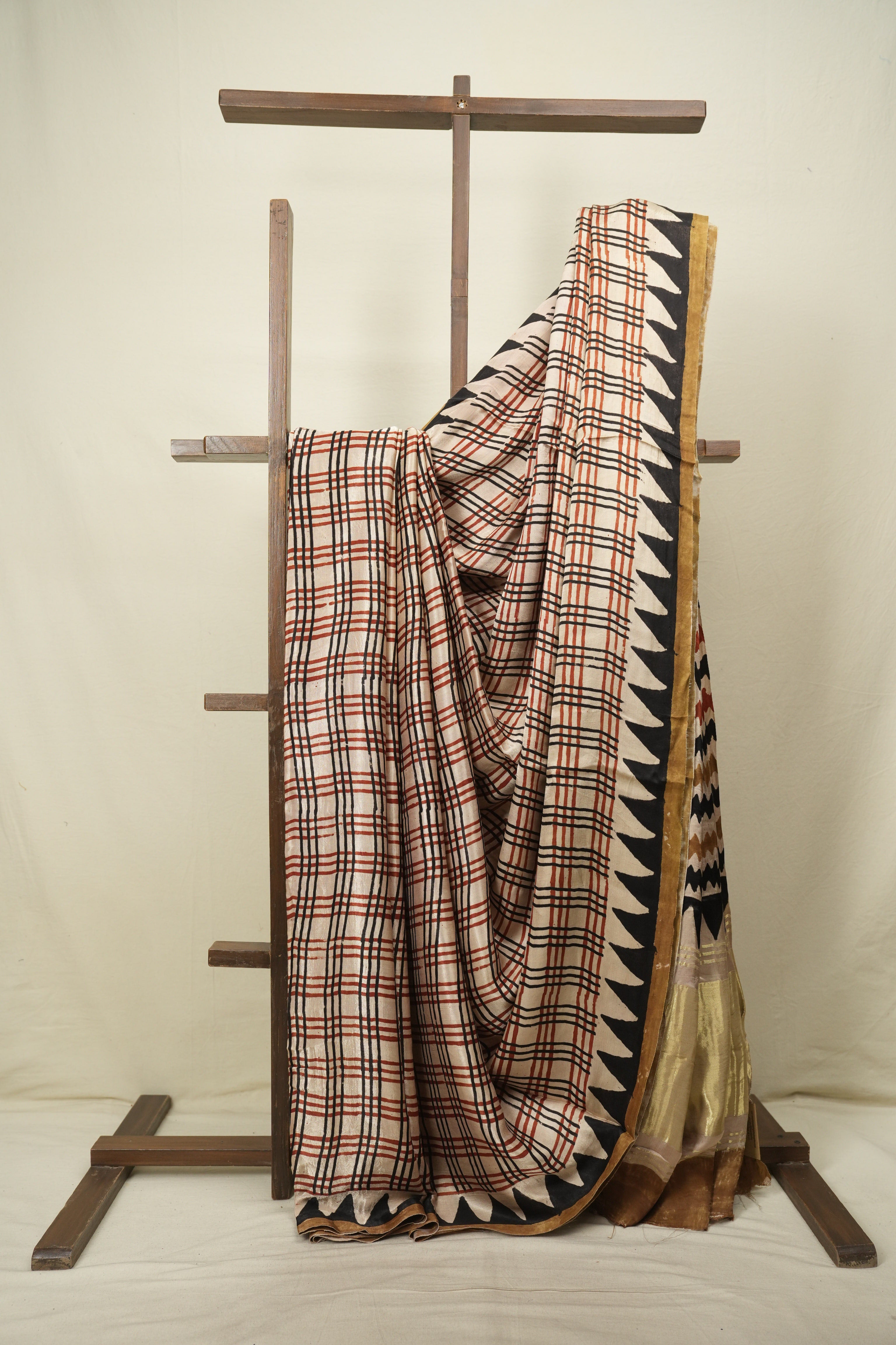 Cream HBP Modal Silk Saree - SRBMSS719