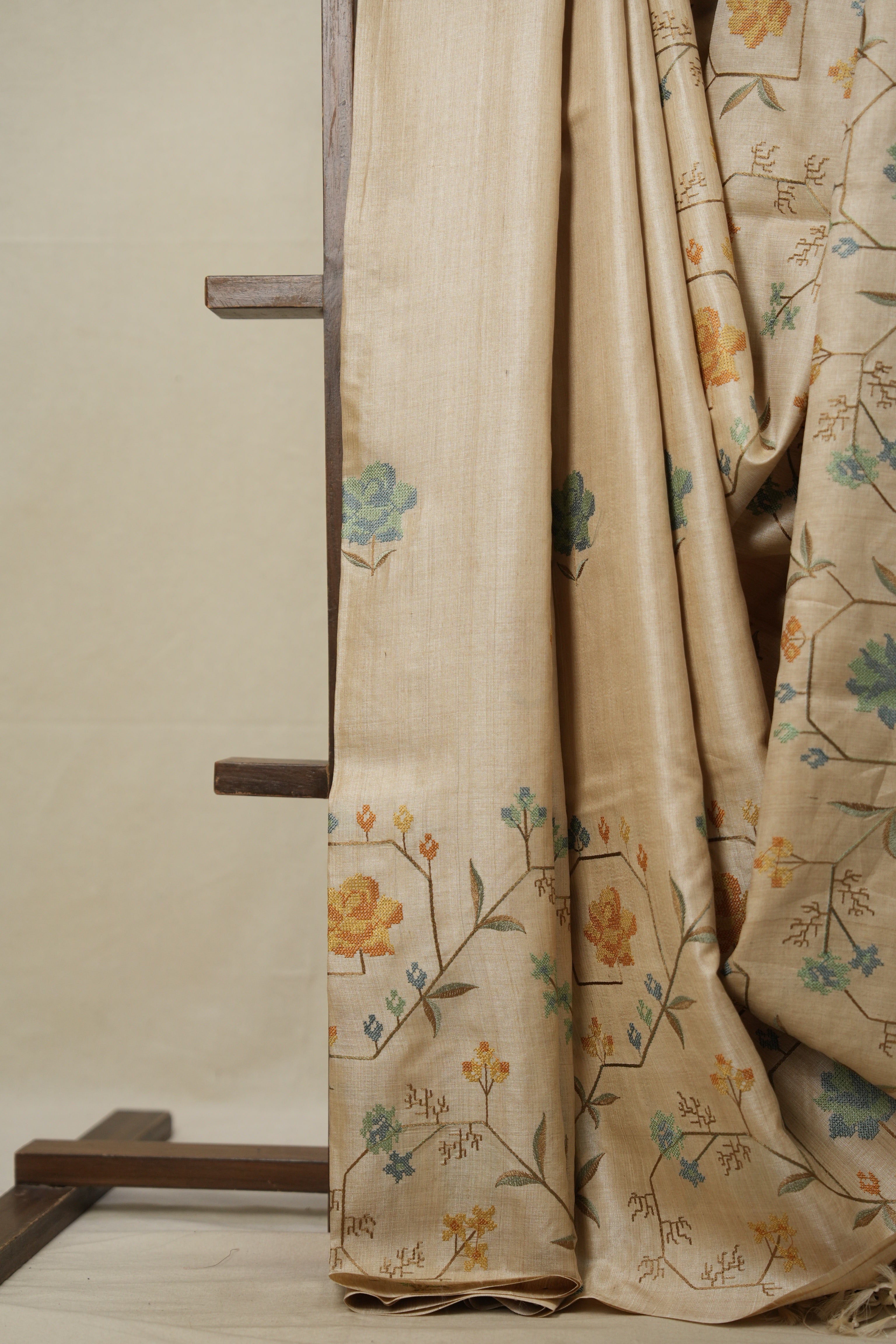 Beige Machine Embroidered Tussar Silk Saree - SRBMETSS1501