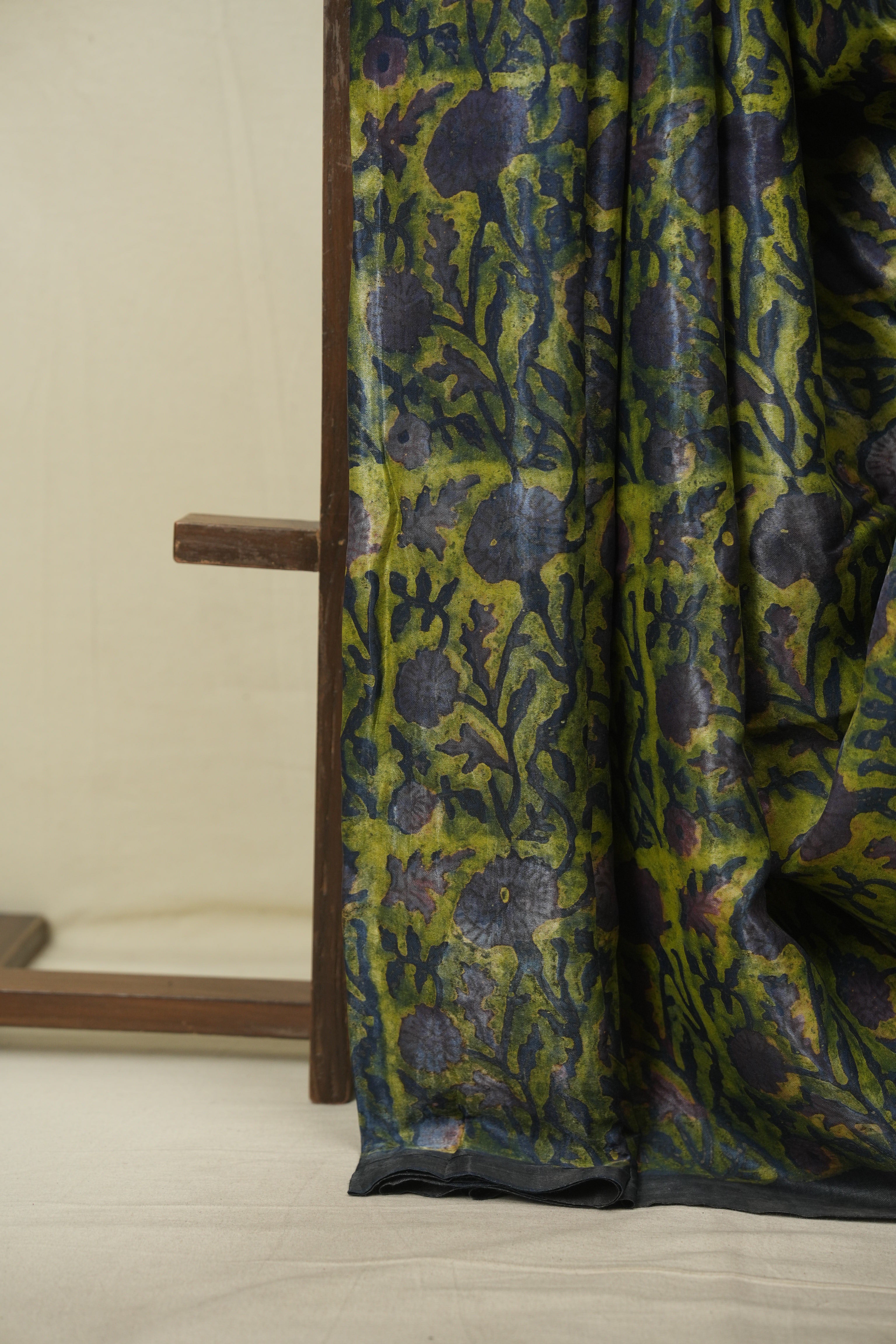 Green HBP Modal Silk Saree - SRGMSS730