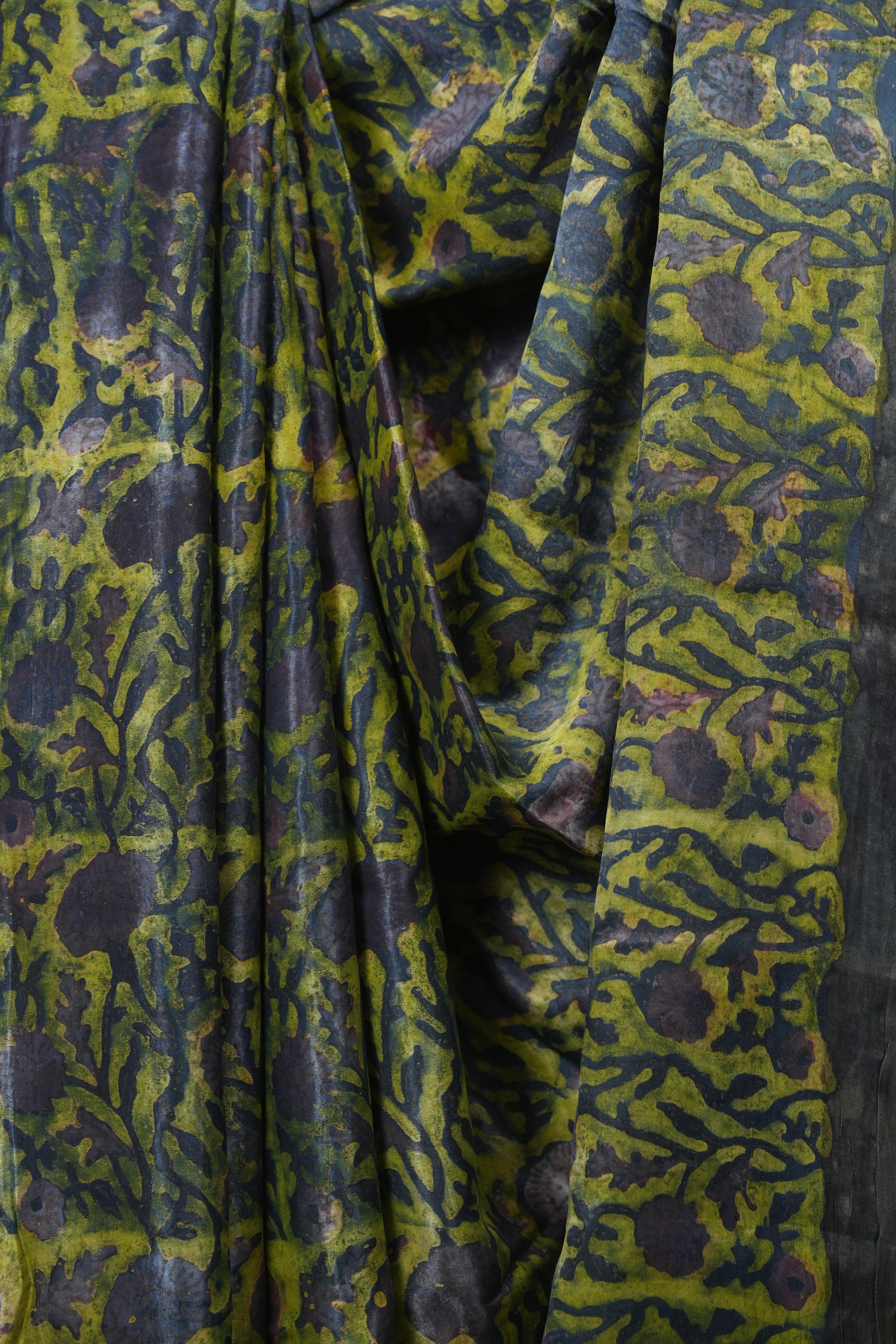 Green HBP Modal Silk Saree - SRGMSS730