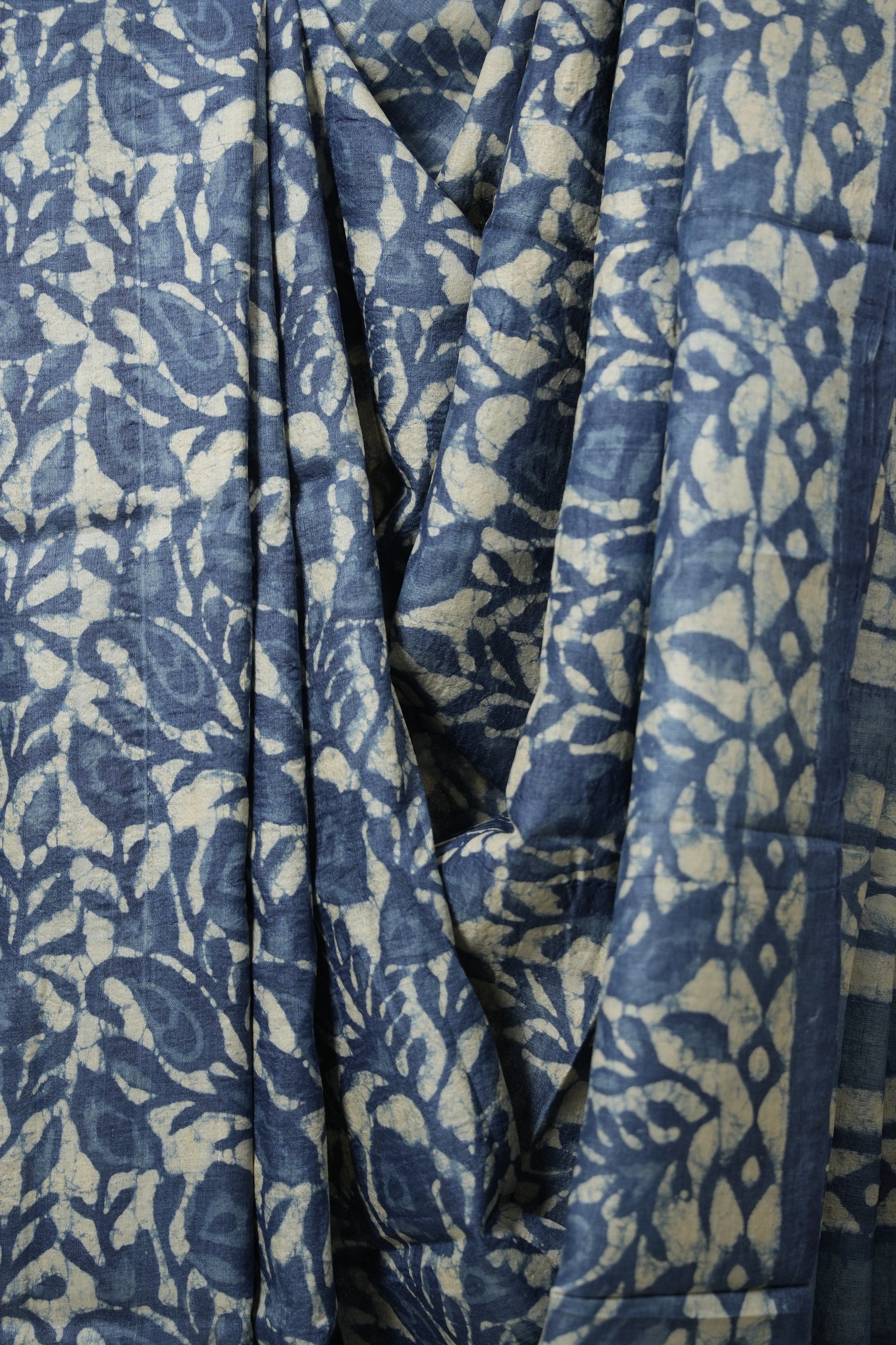 Blue HBP Tussar Silk Saree - SRBHTSS737