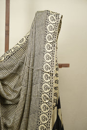 Black HBP Modal Silk Saree - SRBMSS715