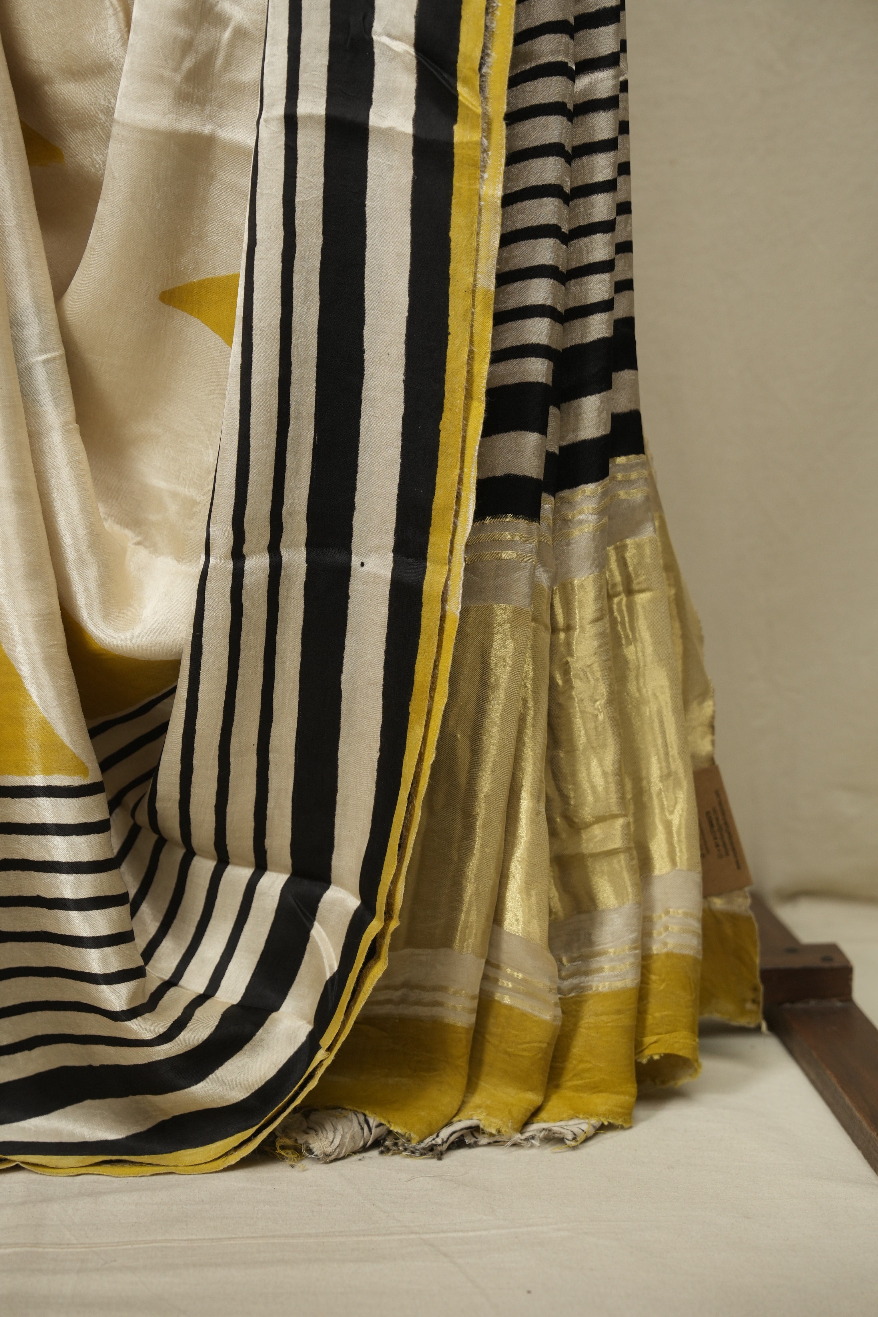 OFF -White HBP Modal Silk Saree - SROWMSS729