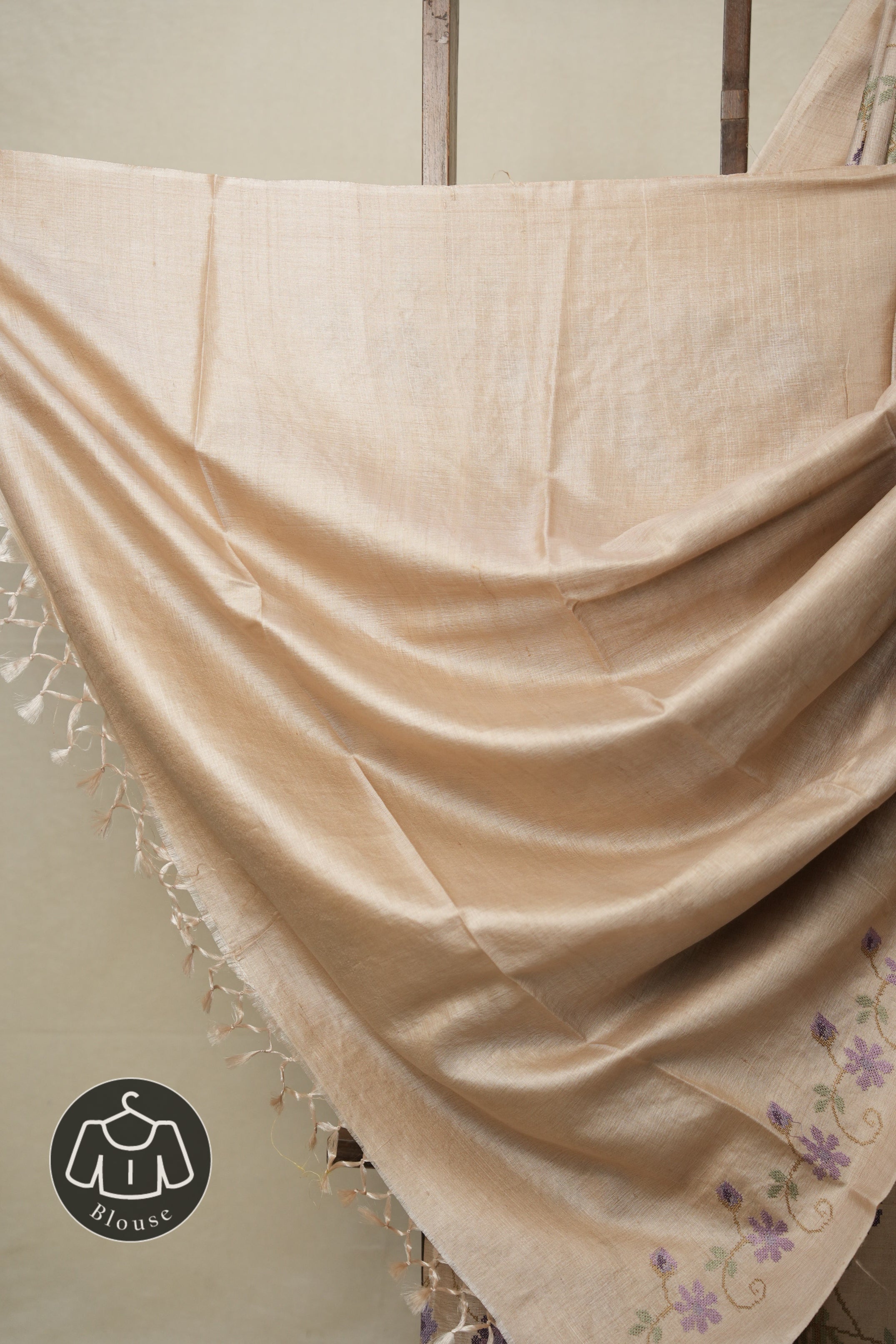 Dusty Cream Machine Embroidered Tussar Silk Saree - SRDCETSS1487