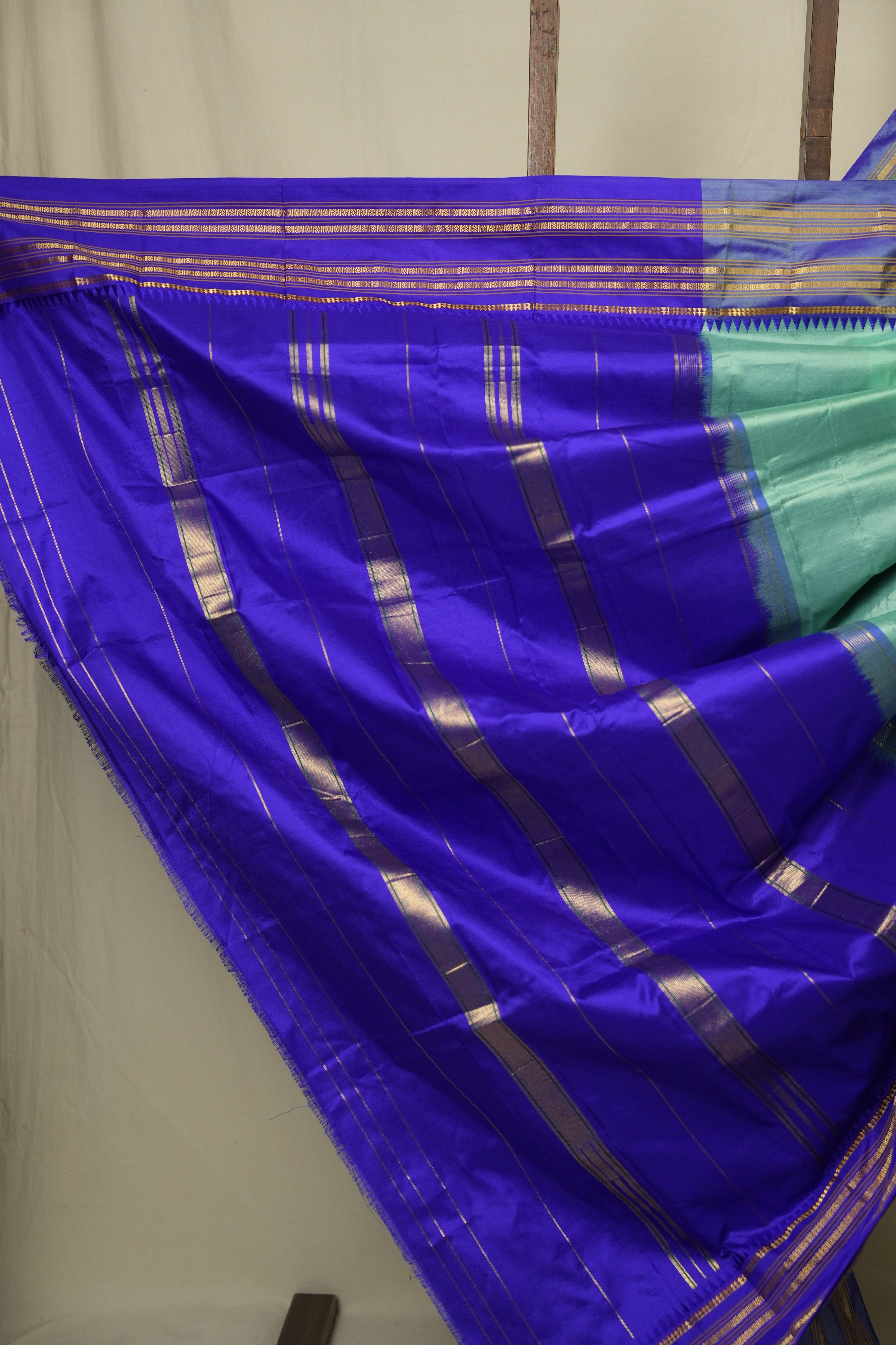 Aqua Narayan Peth Silk Saree - SRANPSS14