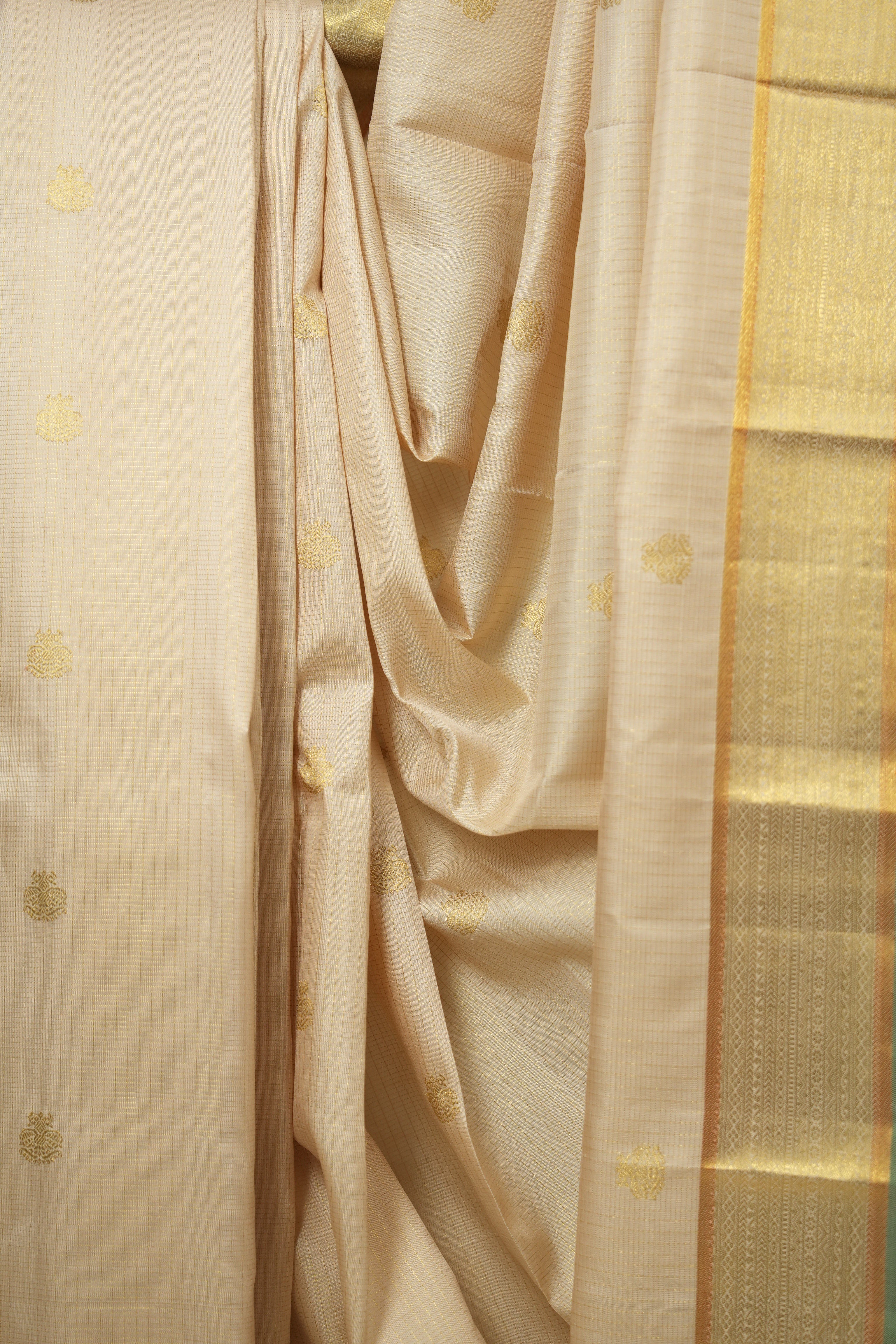 Cream Kanjivaram Silk Saree - SRCKSS1024