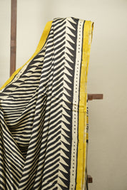 Black HBP Modal Silk Saree - SRBMSS717
