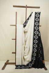 White Pochampalli Cotton Ikat Saree - SRWPCIS751