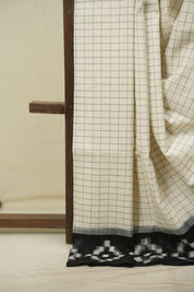 White Pochampalli Cotton Ikat Saree - SRWPCIS751