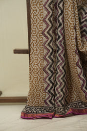 Off-White Kota Doria Saree - SROWKDS289