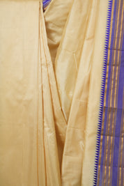Off White Narayan Peth Silk Saree - SROWNPSS09