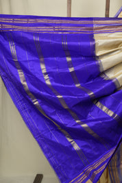 Off White Narayan Peth Silk Saree - SROWNPSS09