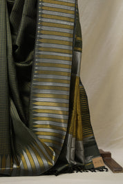 Green Kanjivaram Silk Saree - SRGKSS1023