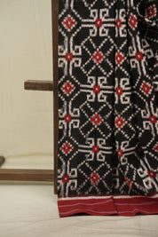 Black Pochampali Cotton Ikat Saree - SRBPCIS726
