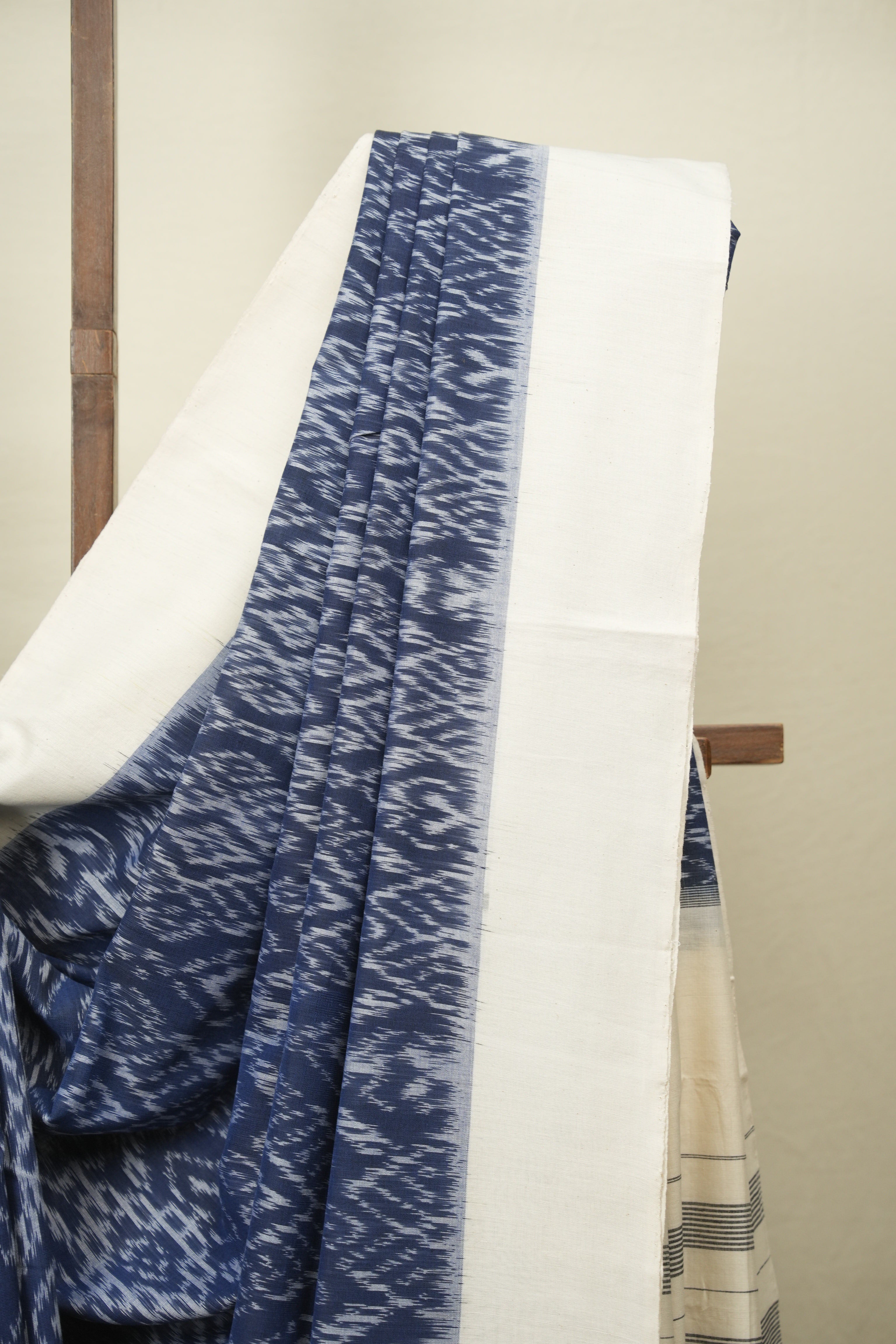 Navy Blue Pochampalli Cotton Ikat Saree - SRNBPCIS746