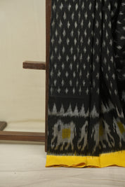 Black Pochampali Cotton Ikat Saree - SRBPCIS736