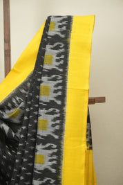 Black Pochampali Cotton Ikat Saree - SRBPCIS736