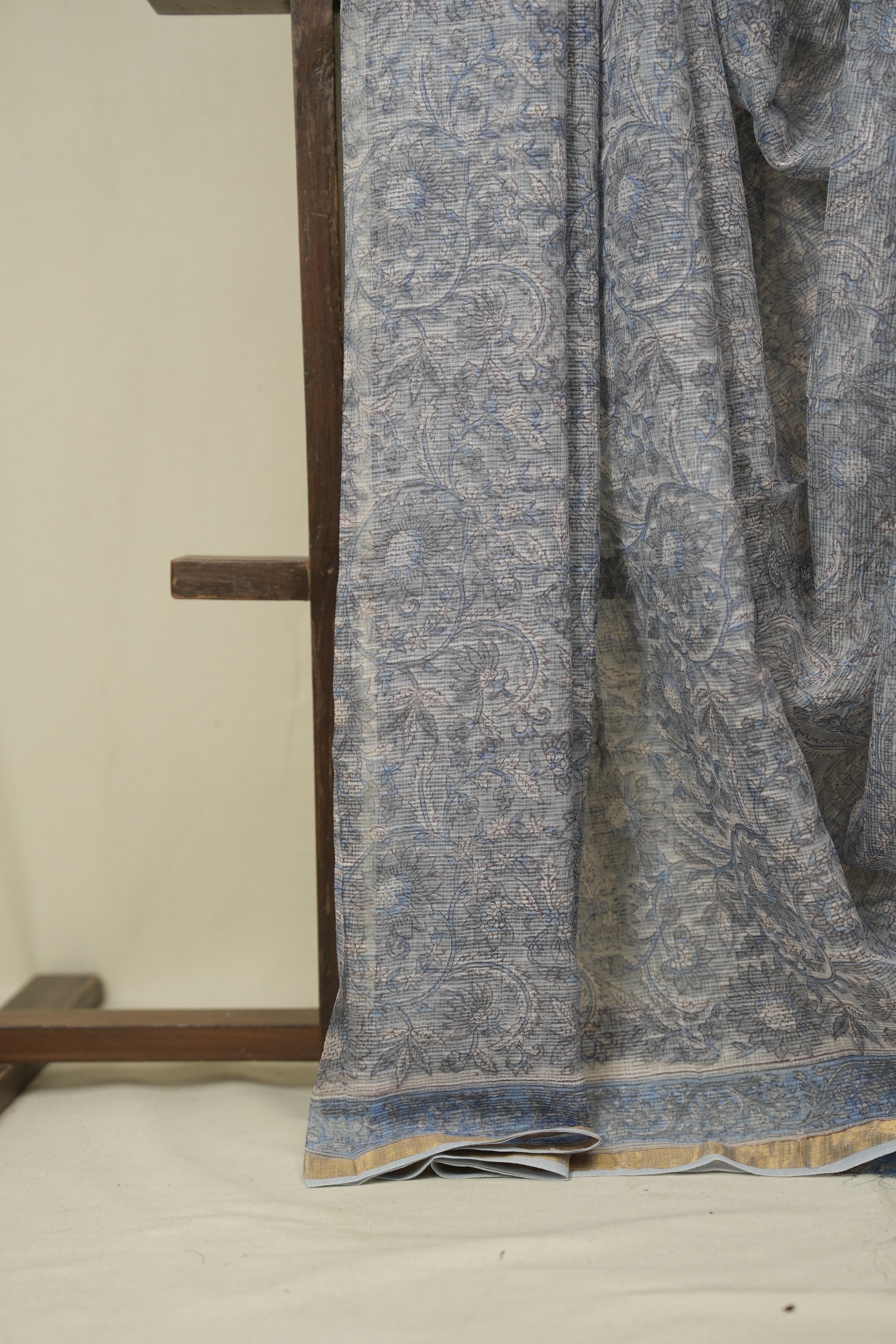 Grey HBP Kota Doria Saree - SRGKDS280