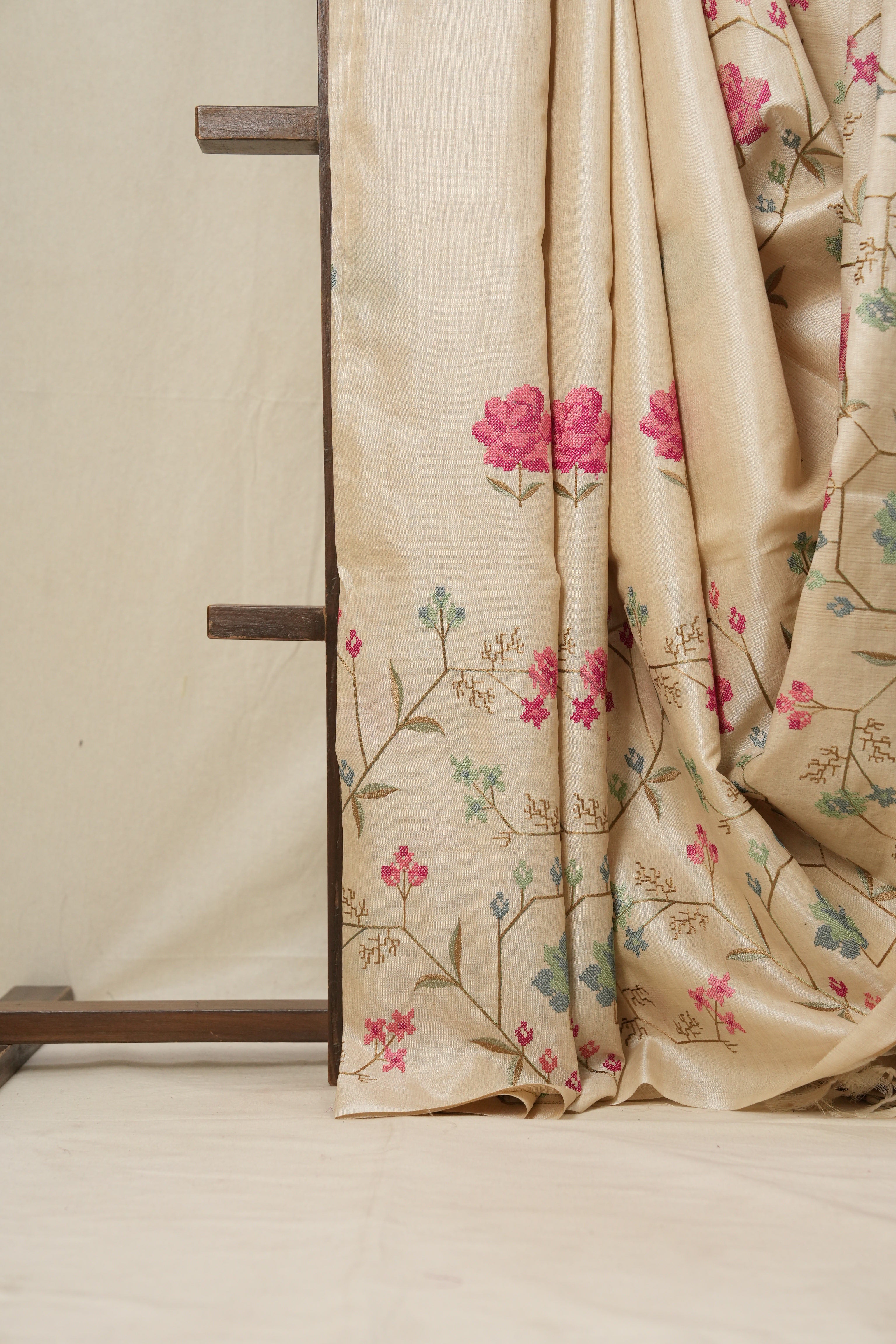 Cream Machine Embroidered Tussar Silk Saree - SRCMETSS1466