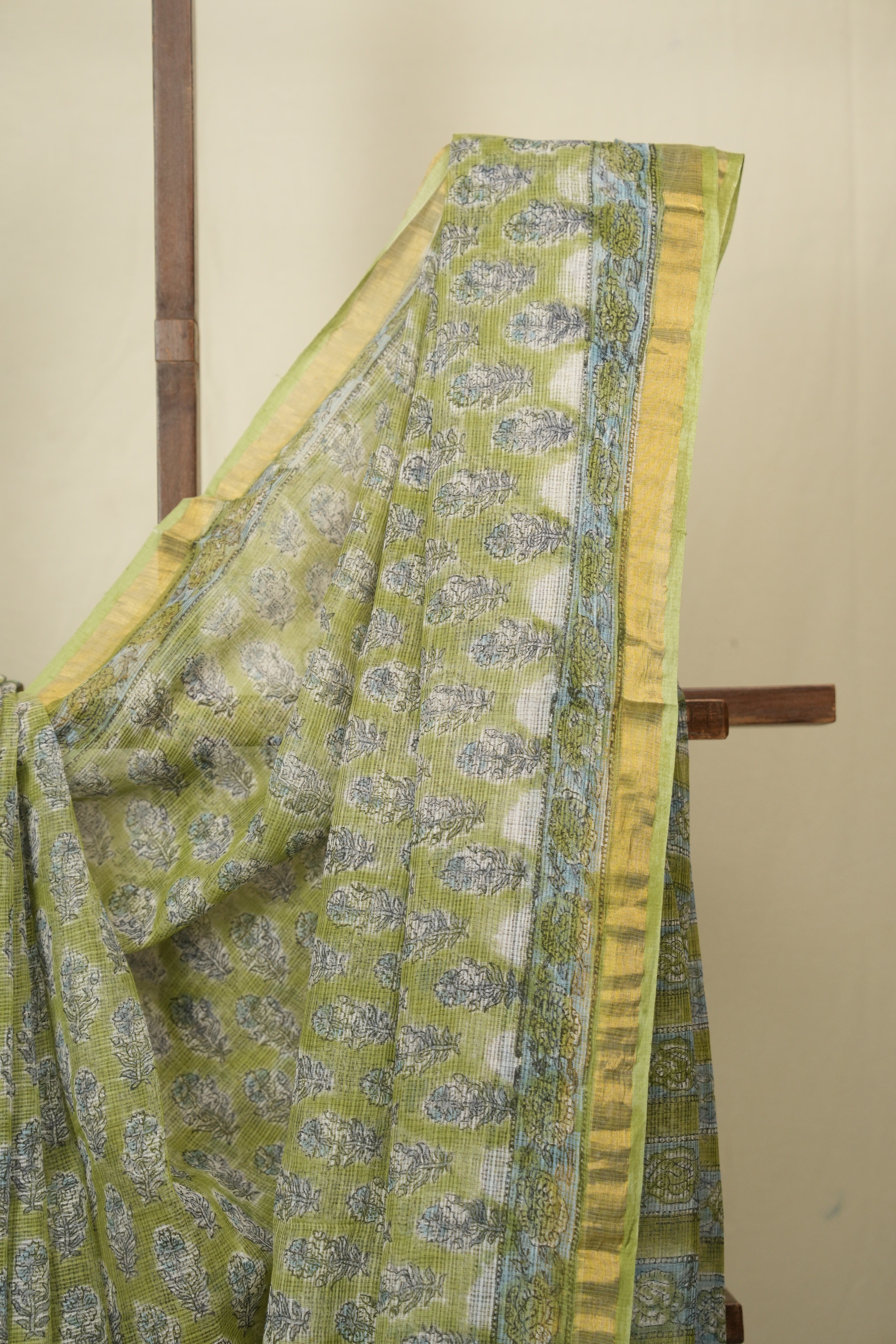 Pista Green HBP Kota Doria Saree - SRPGKDS279