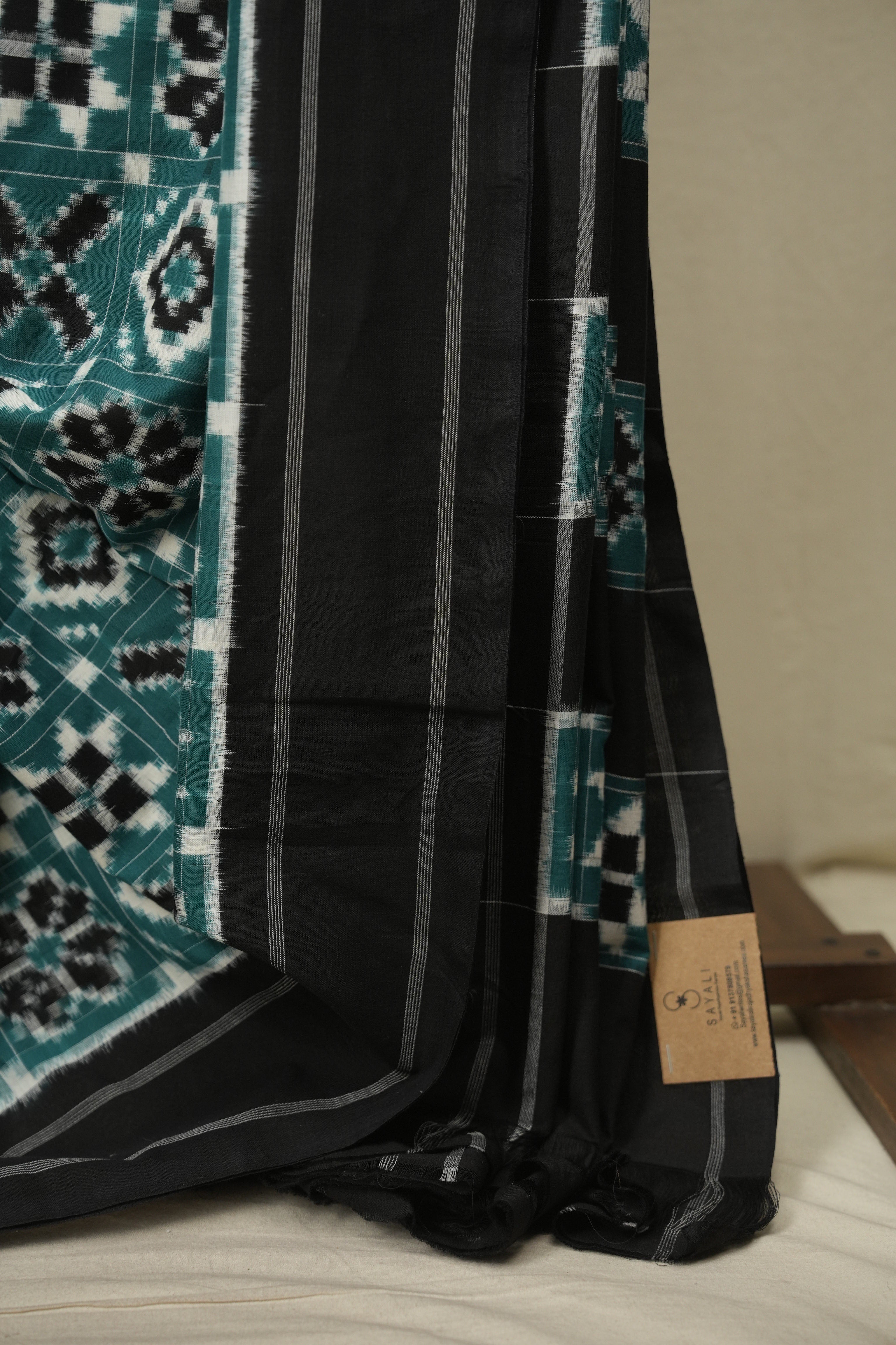 Green Pochampalli Cotton Ikat Saree - SRGPCIS758