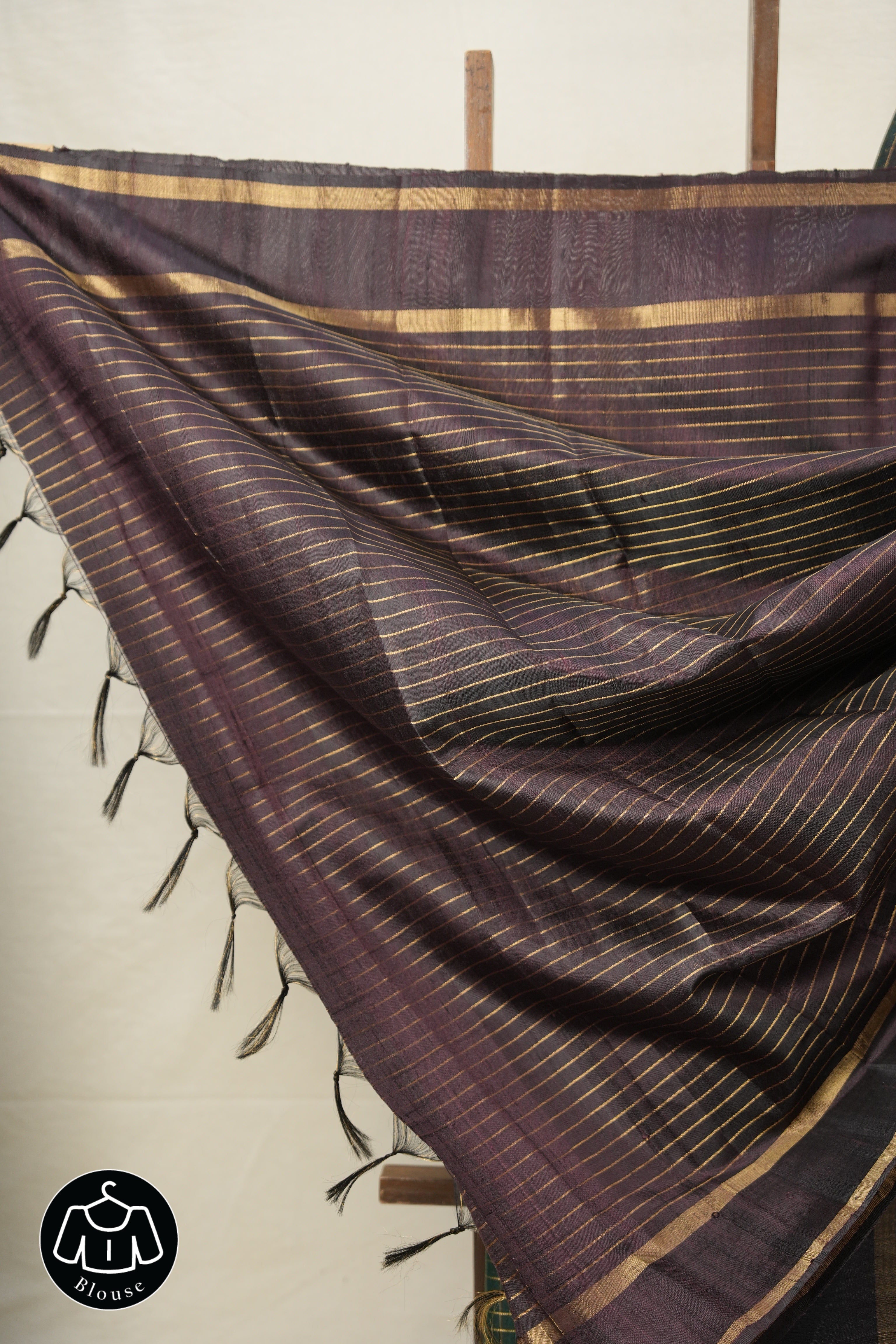 Green Raw Silk Saree - SRGRSS947