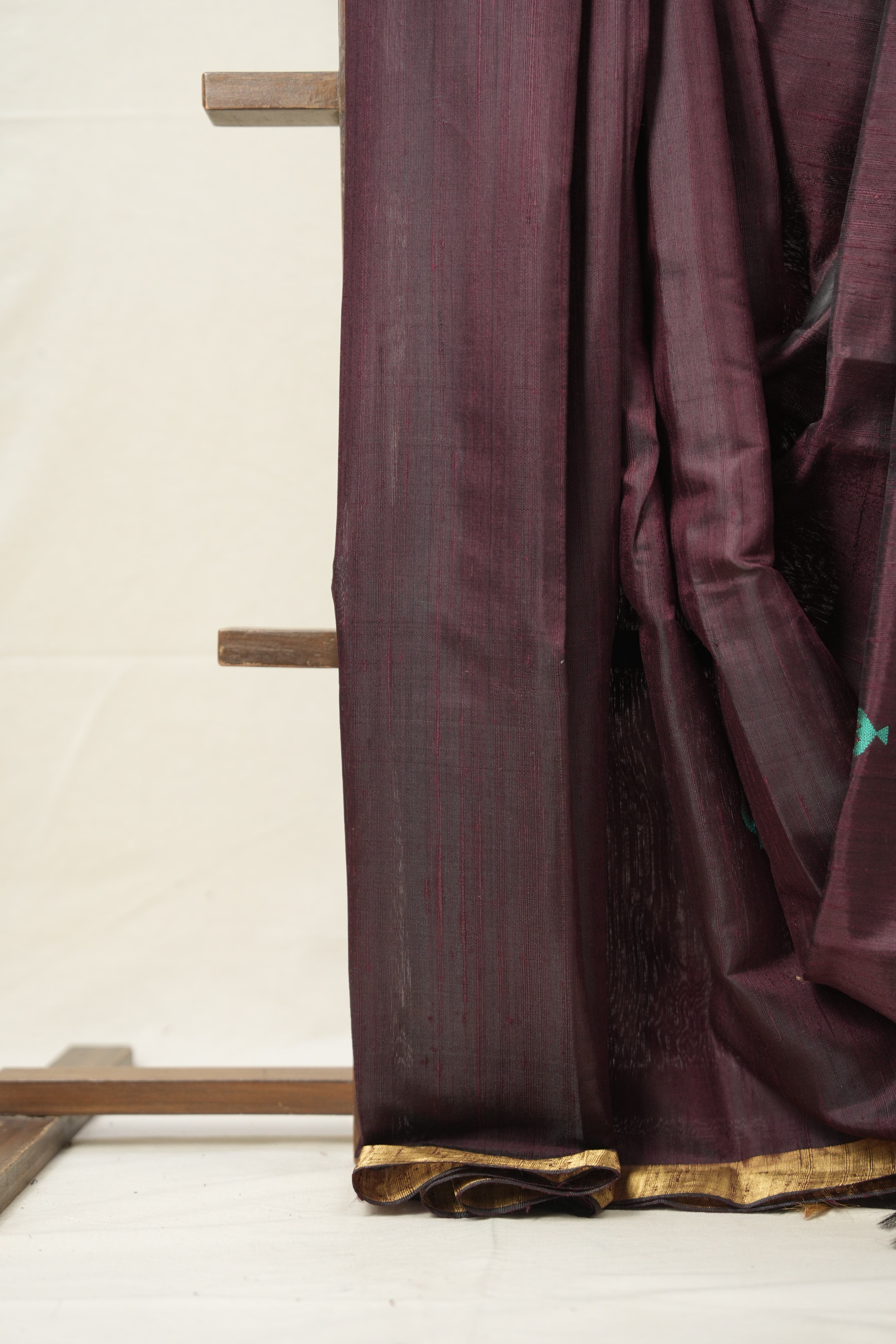 Wine Raw Silk Saree - SRWRSS953